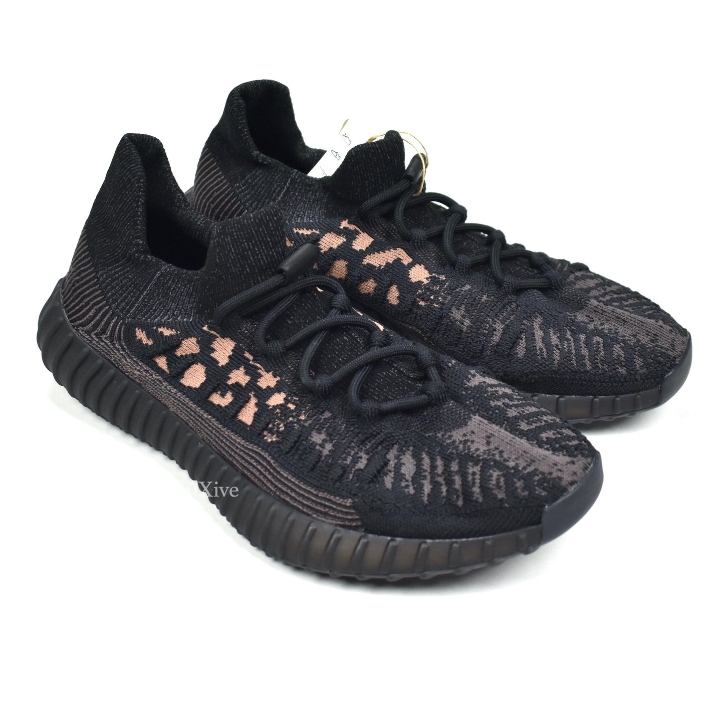 Adidas x Kanye West - Yeezy 350 V2 CMPCT Knit (Carbon Slate)