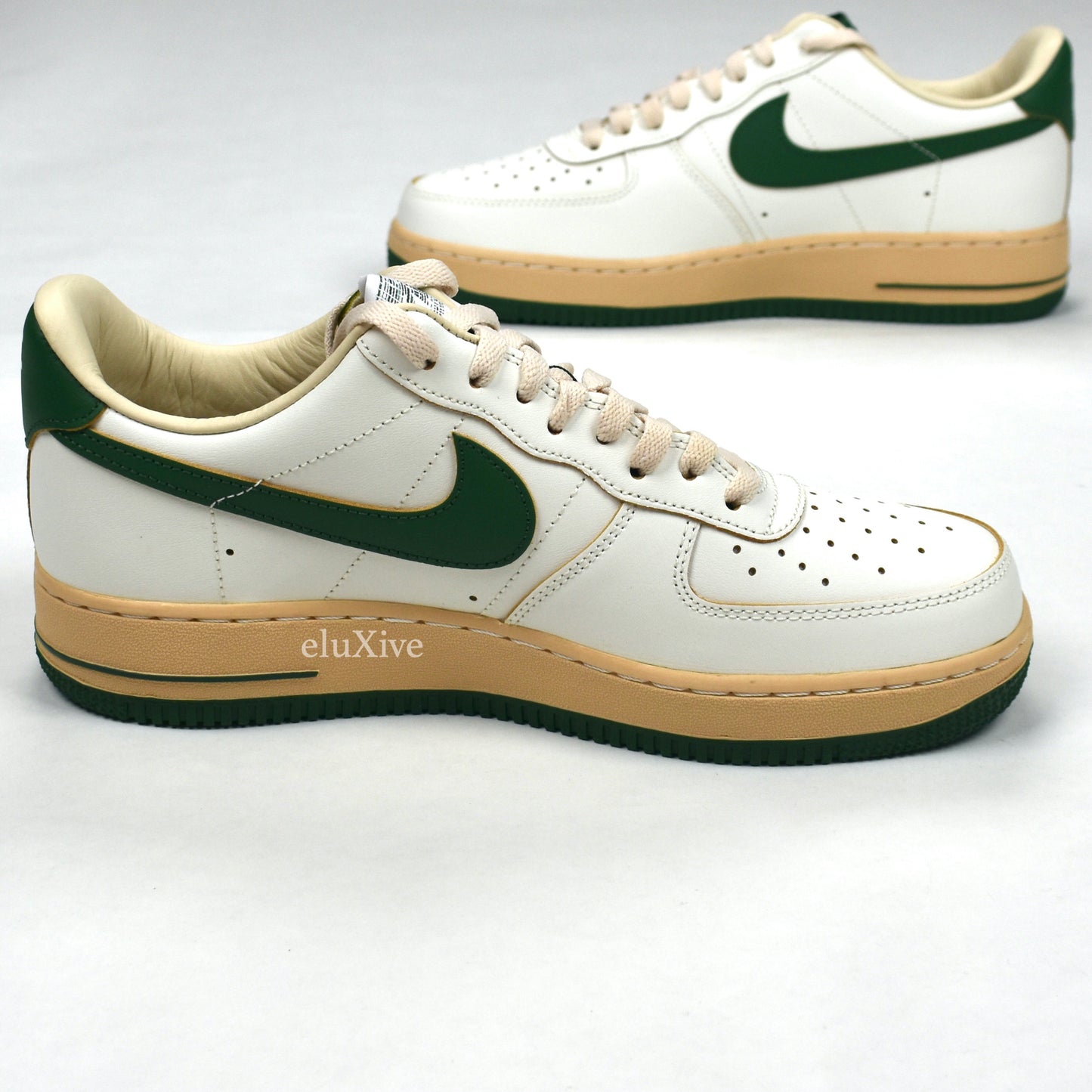 Nike - Air Force 1 '07 LV8 'Vintage 82' (White/Gorge Green)