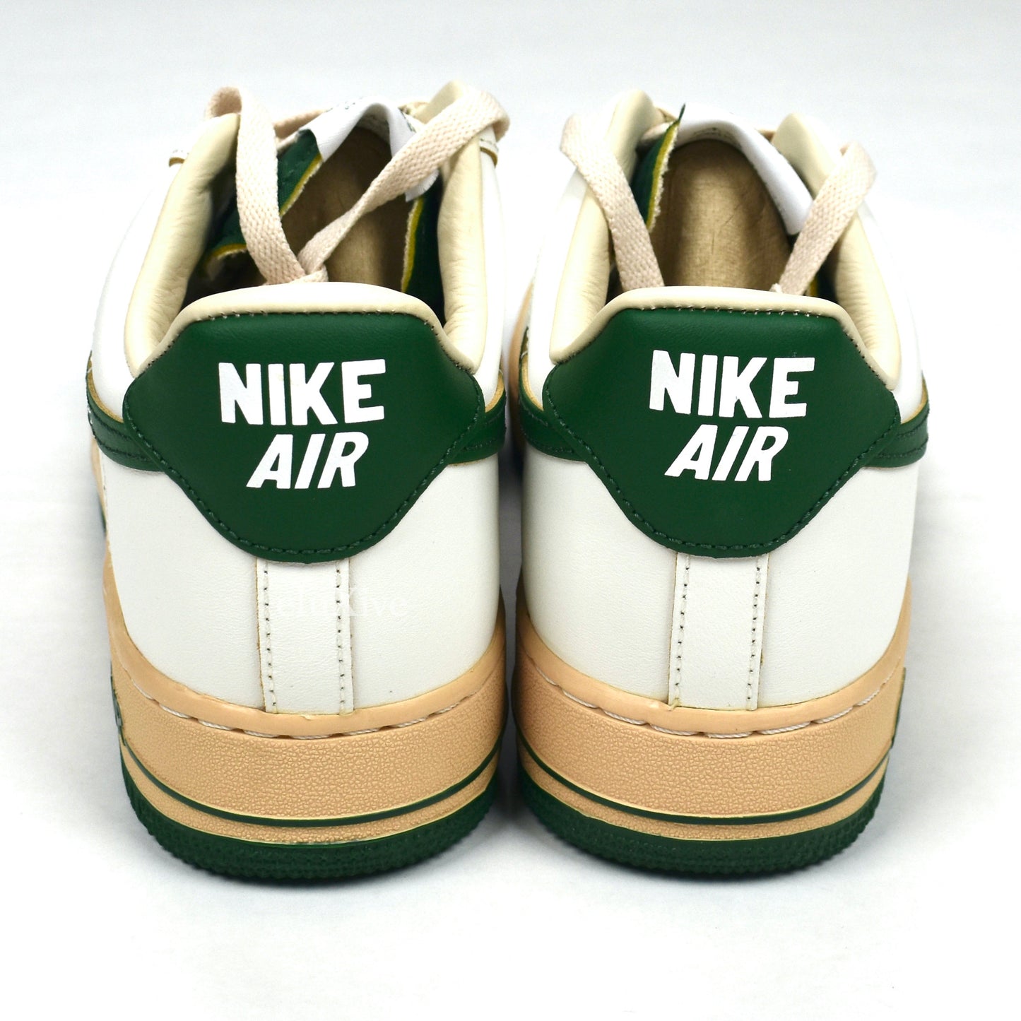 Nike - Air Force 1 '07 LV8 'Vintage 82' (White/Gorge Green)