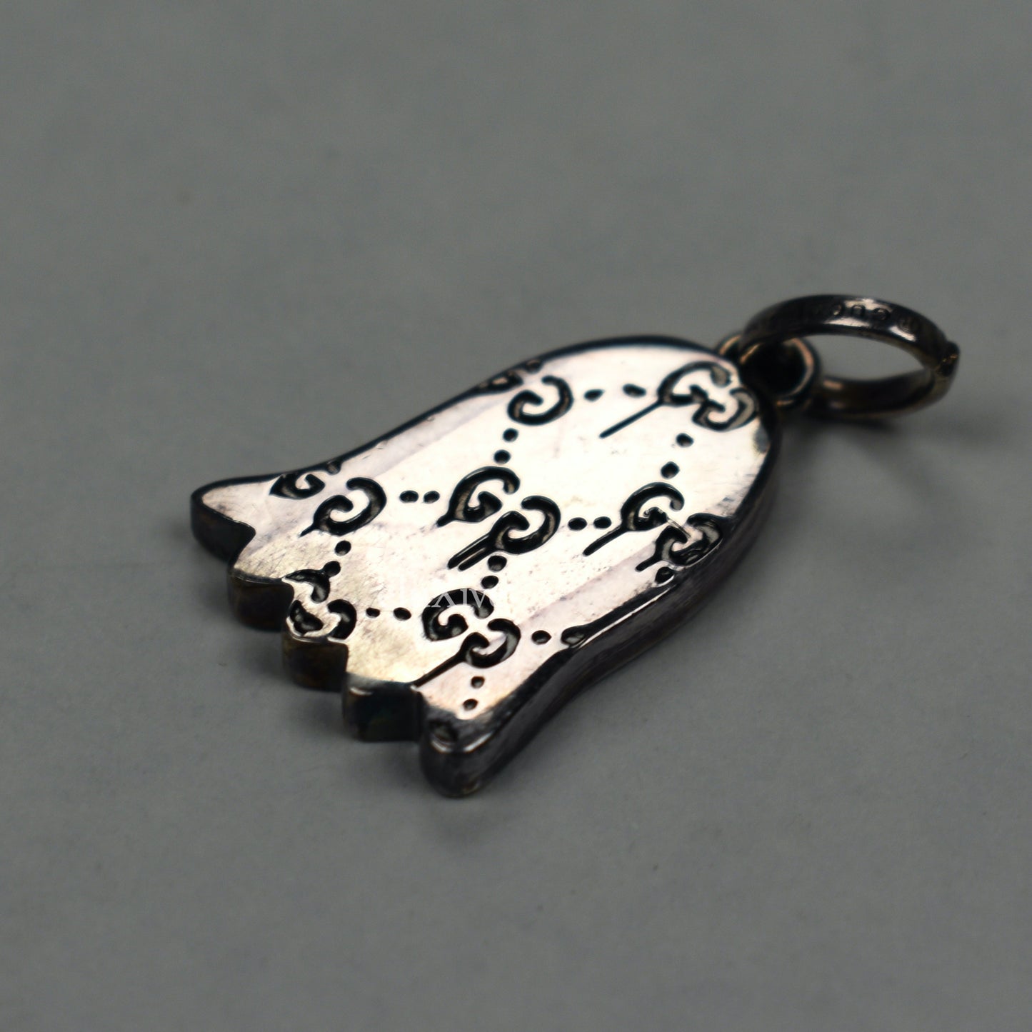 Gucci - Silver / Black Gucci Ghost Pendant