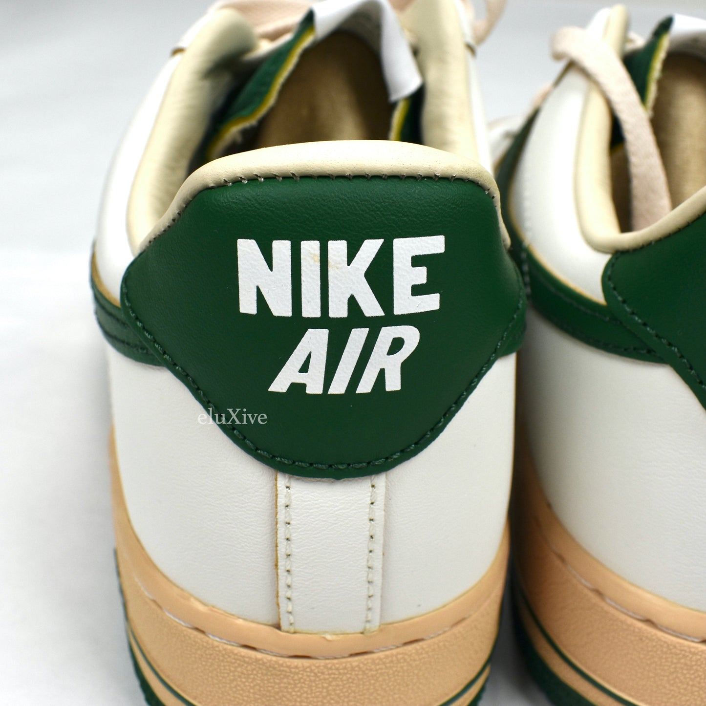 Nike - Air Force 1 '07 LV8 'Vintage 82' (White/Gorge Green)