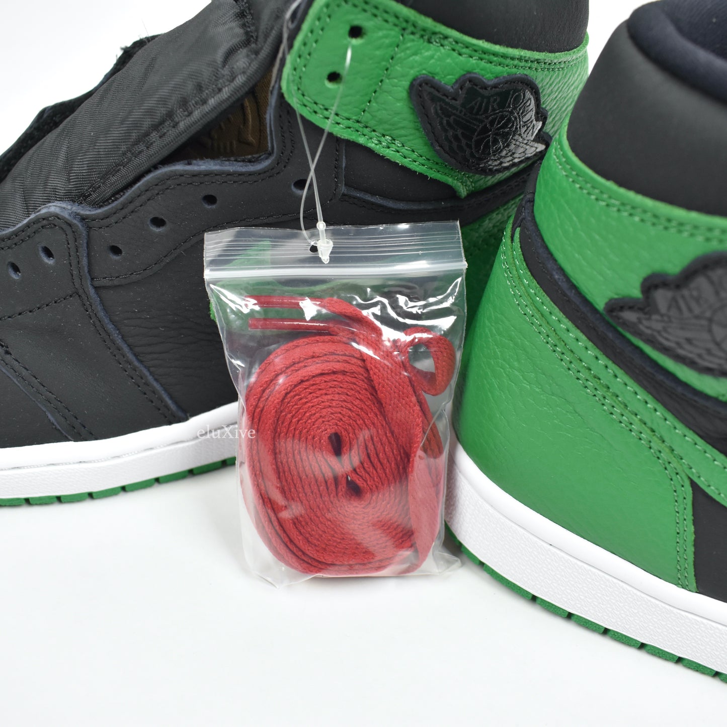 Nike - Air Jordan 1 Retro High OG Pine Green