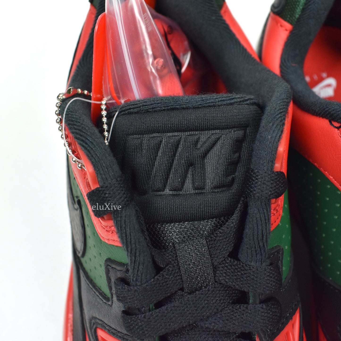 Supreme x Nike - Air Cross Trainer 3 Low 'Gucci' (Black/Red/Green)