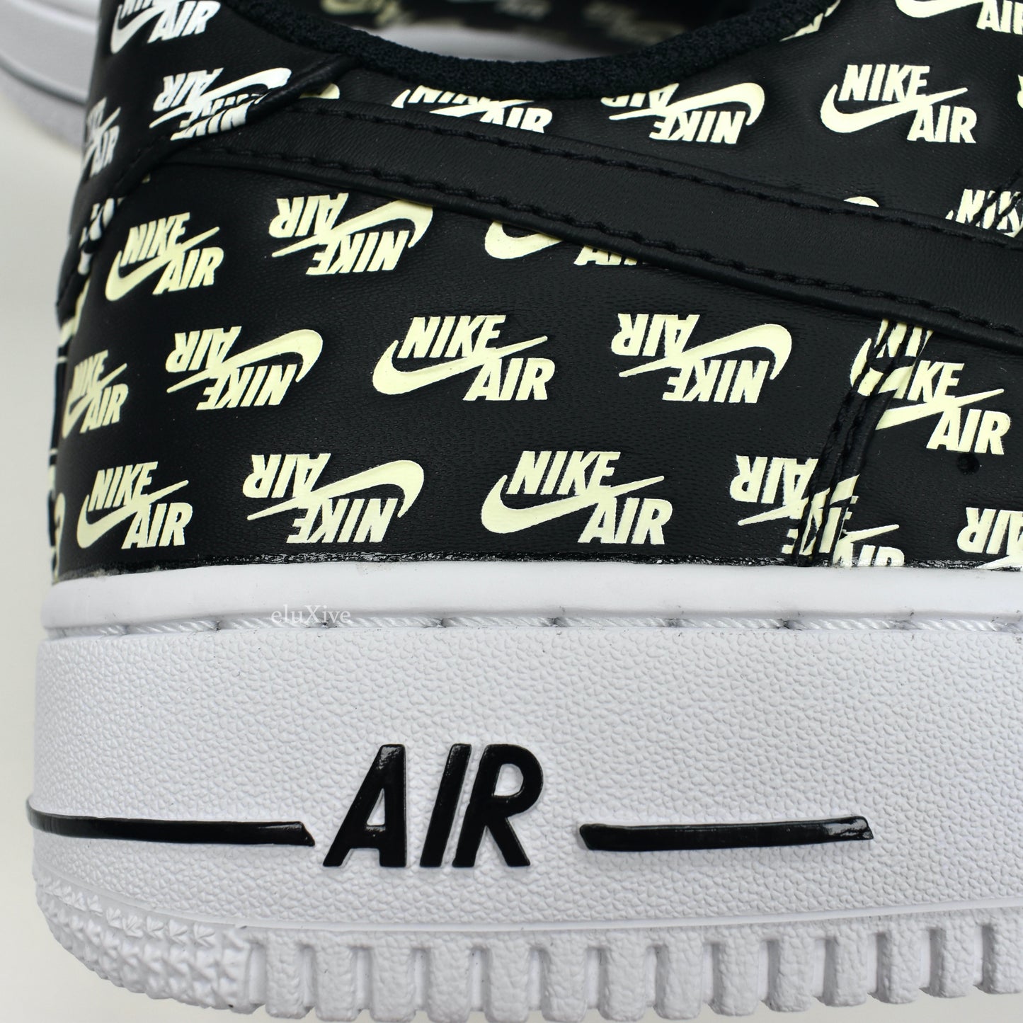 Nike - Air Force 1 '07 QS Allover Logo Print (Black)