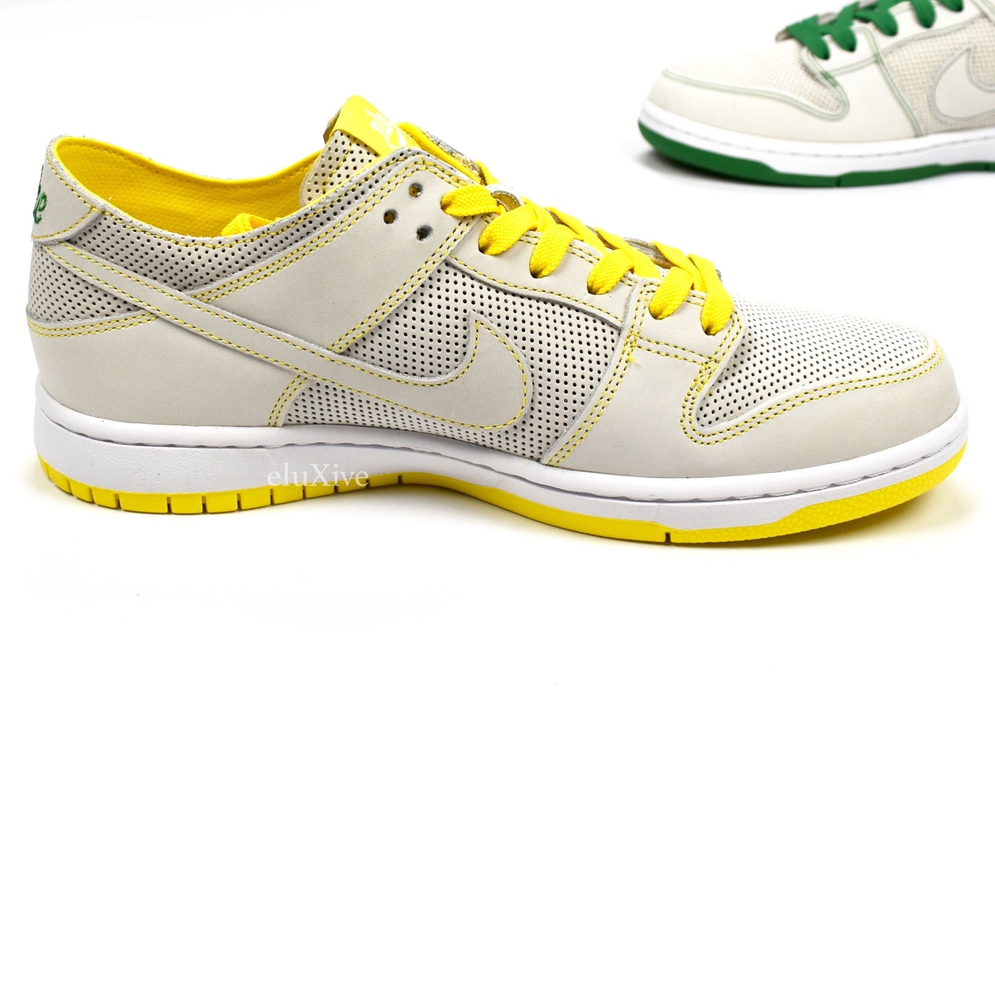 Nike x Ishod Wair - SB Zoom Dunk Low Pro Decon QS 'Mismatch'