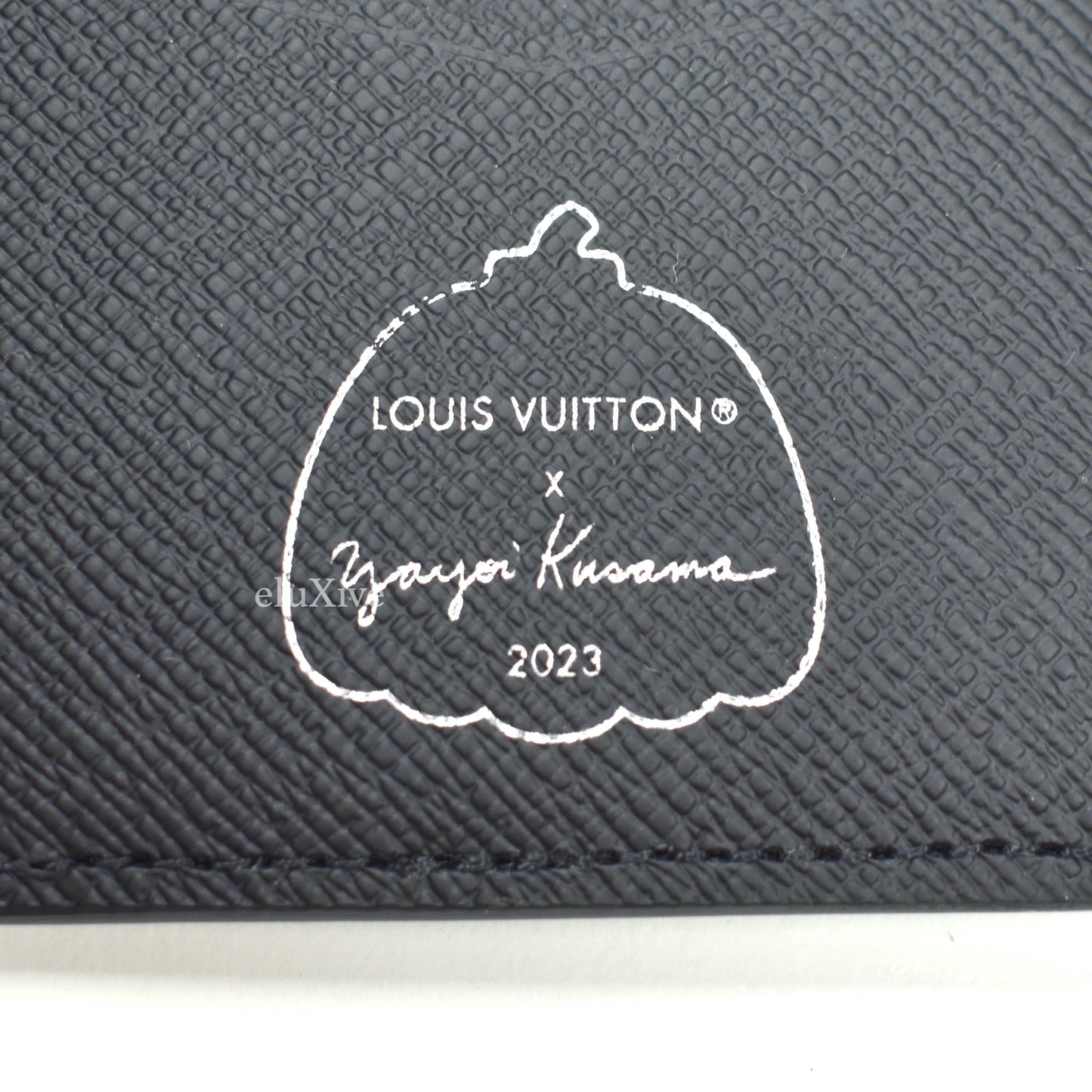 Louis Vuitton x Yayoi Kusama - Polka Dot Paint Monogram Pocket Organizer