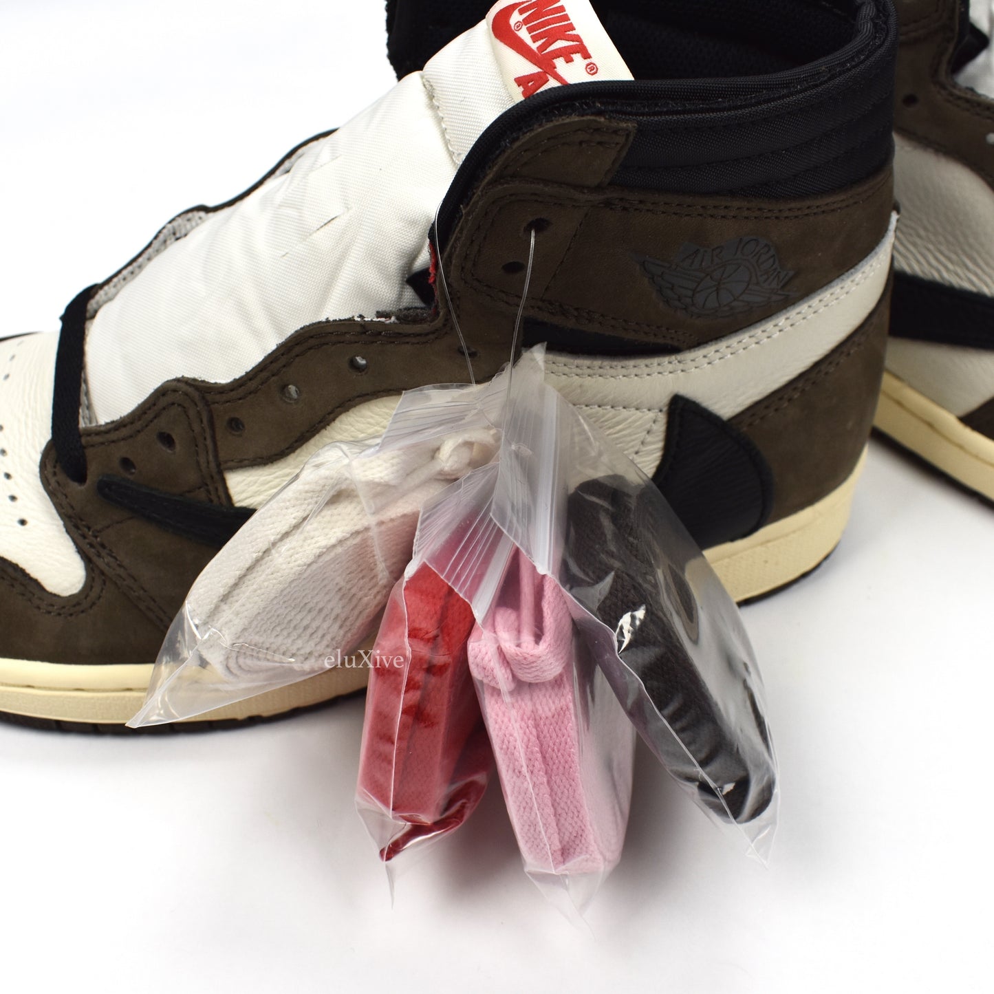 Nike x Travis Scott - Air Jordan 1 High OG TS SP