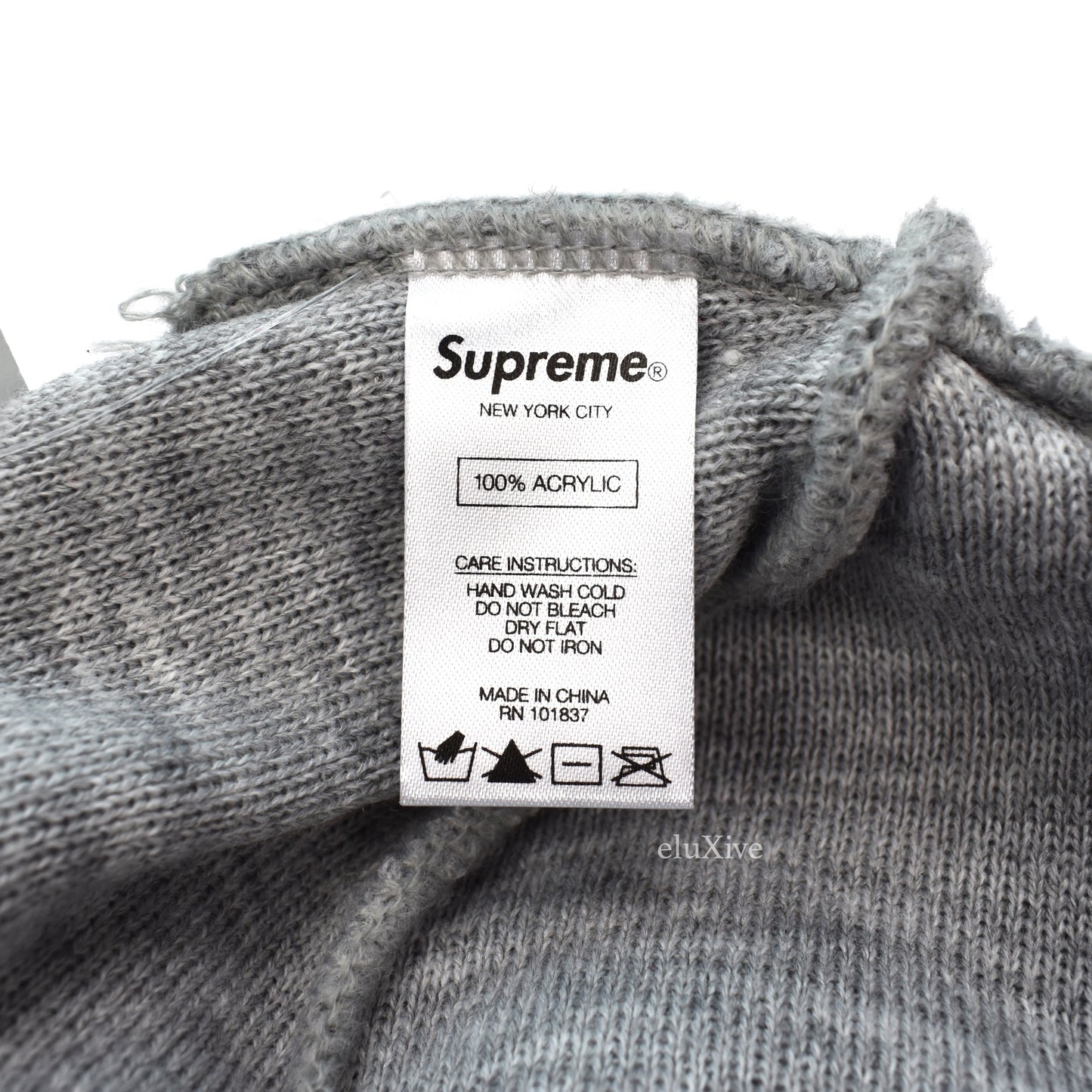 Supreme - Gray Rubber Logo Beanie