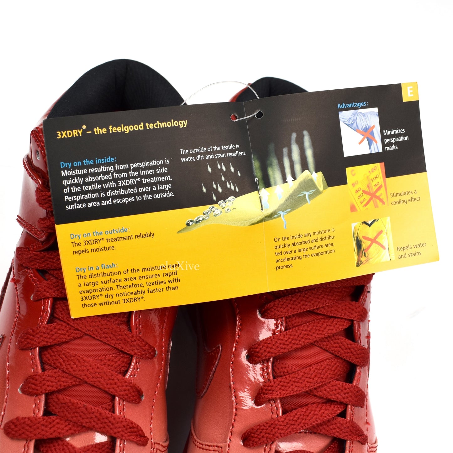 Nike - Dunk High Supreme Spark 'Destroyers' (Red)