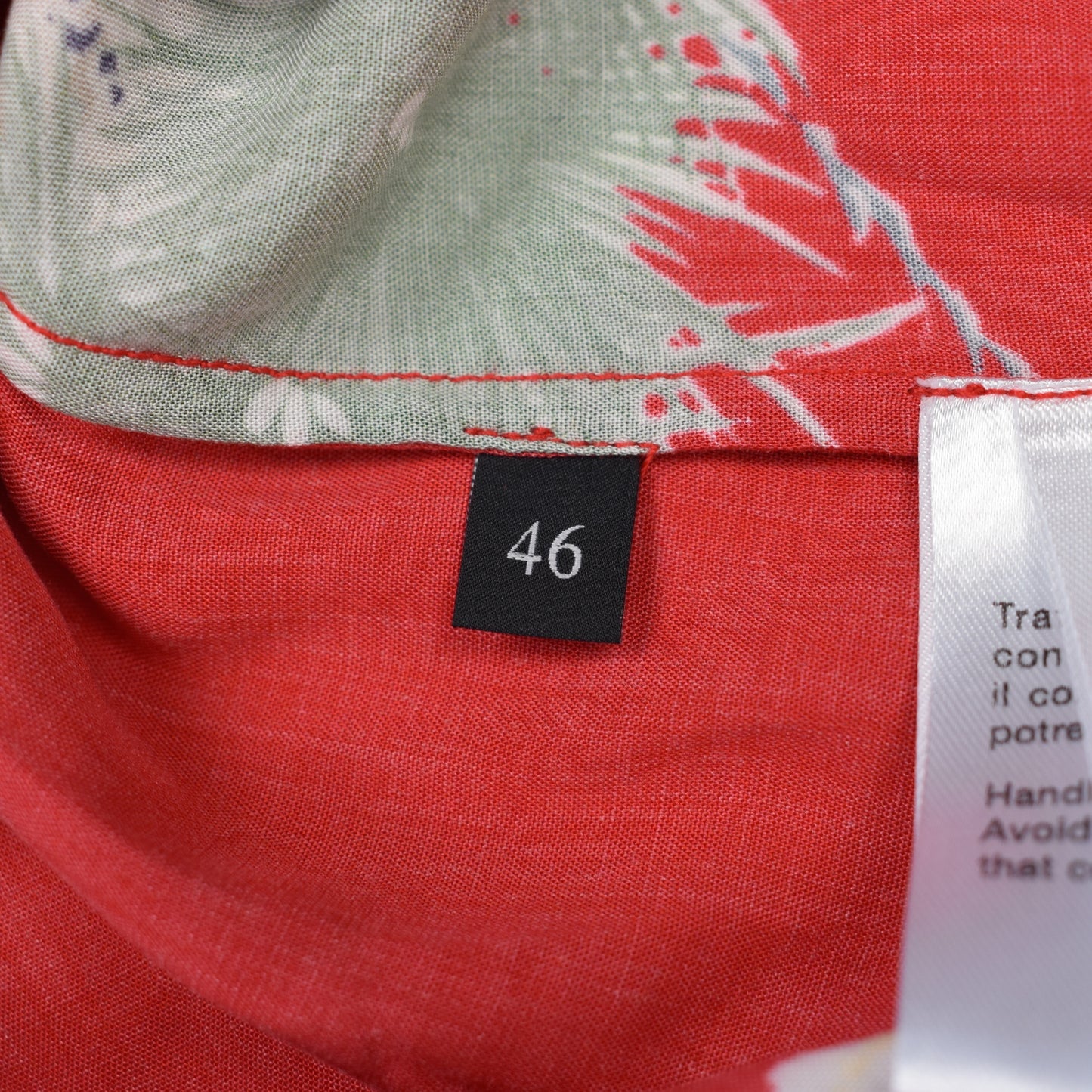 Gucci - Red Eagle Print Viscose Shirt