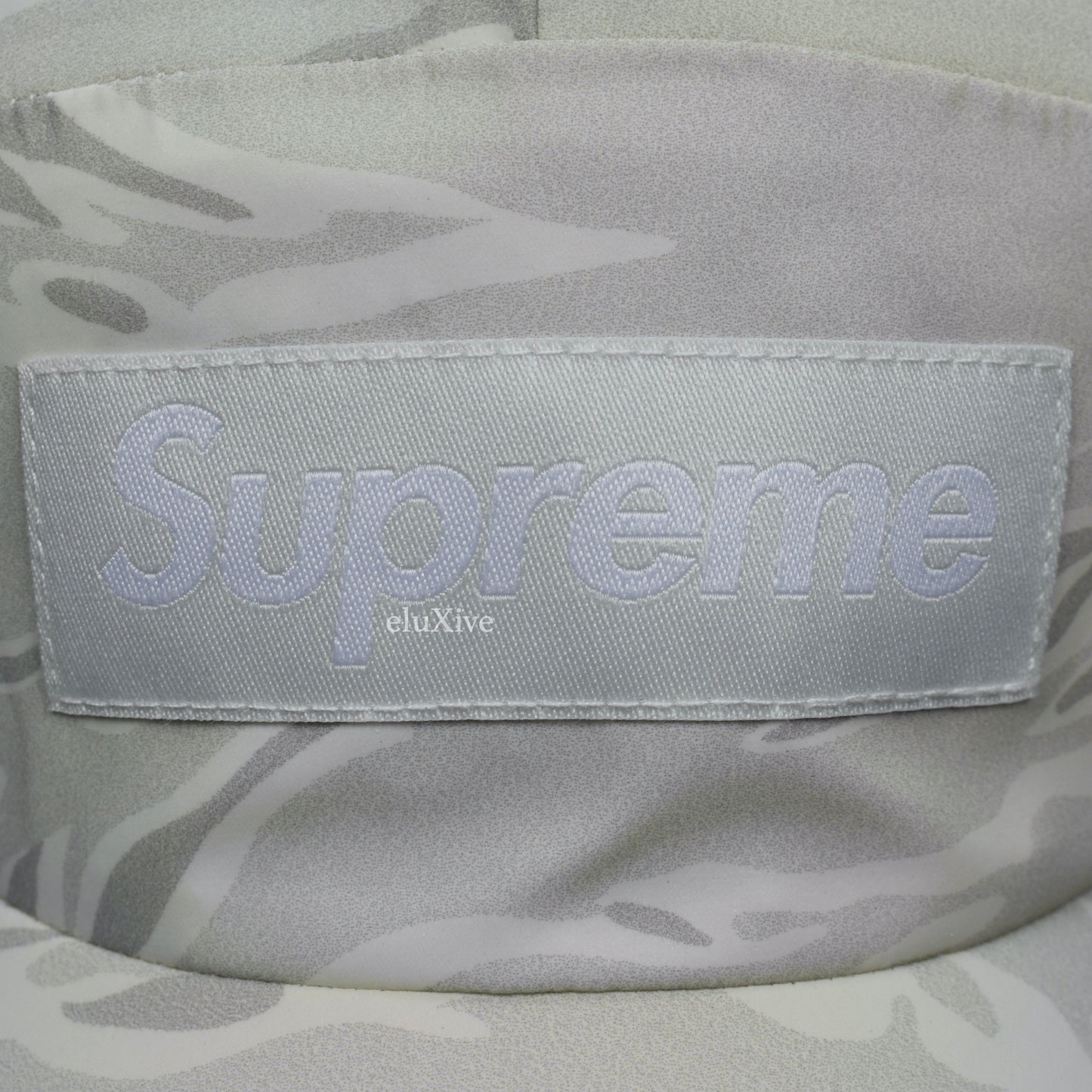 Supreme - Tiger Camo Reflective Box Logo Hat (White)