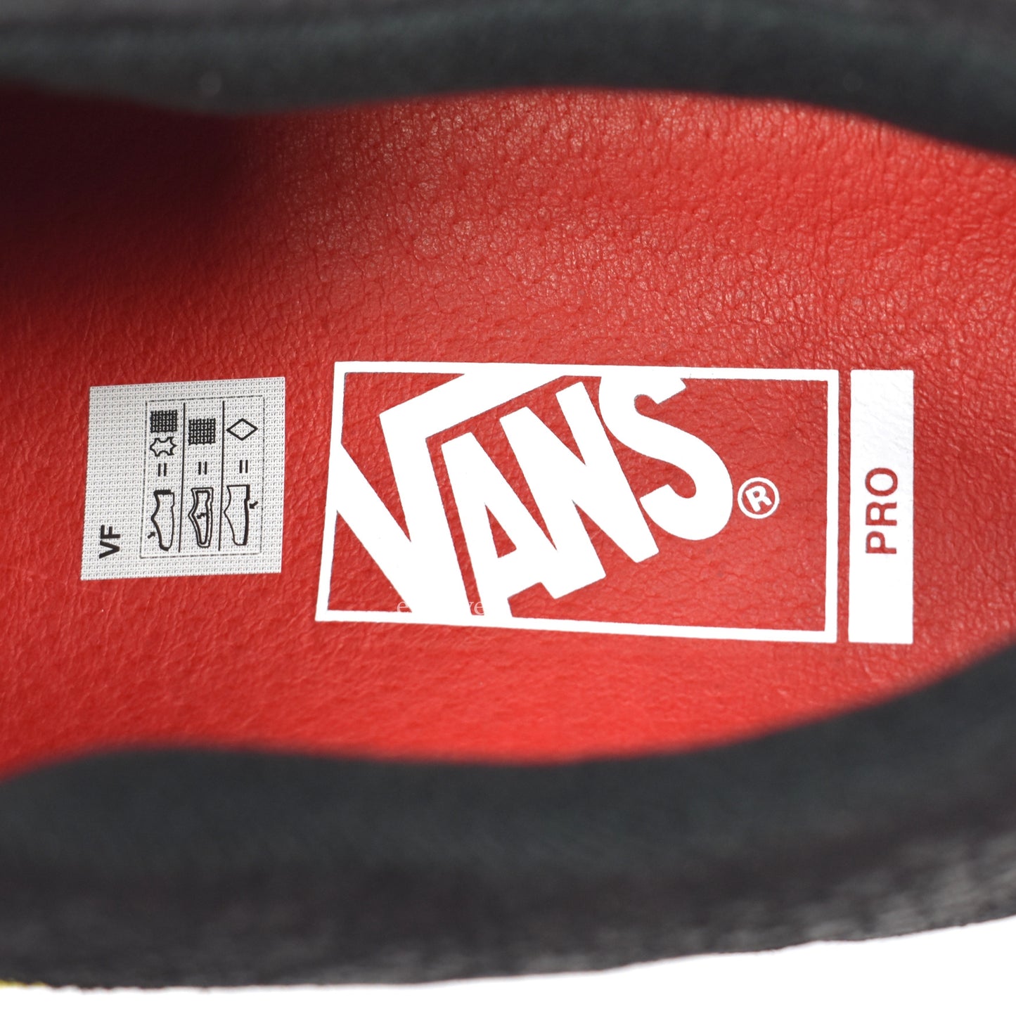 Supreme x Vans - Lampin Pro (Mustard)