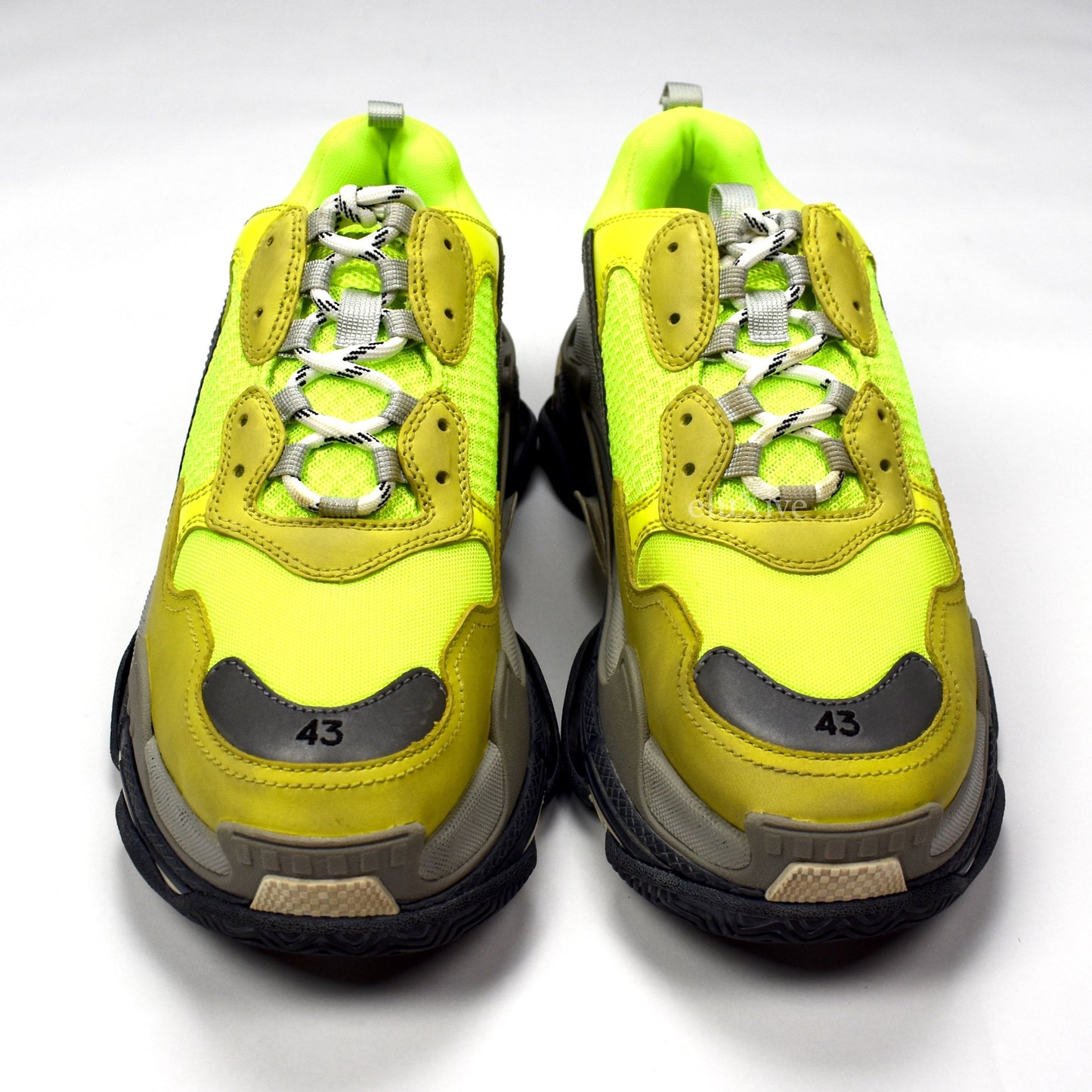Balenciaga - Triple S Trainer (Neon)