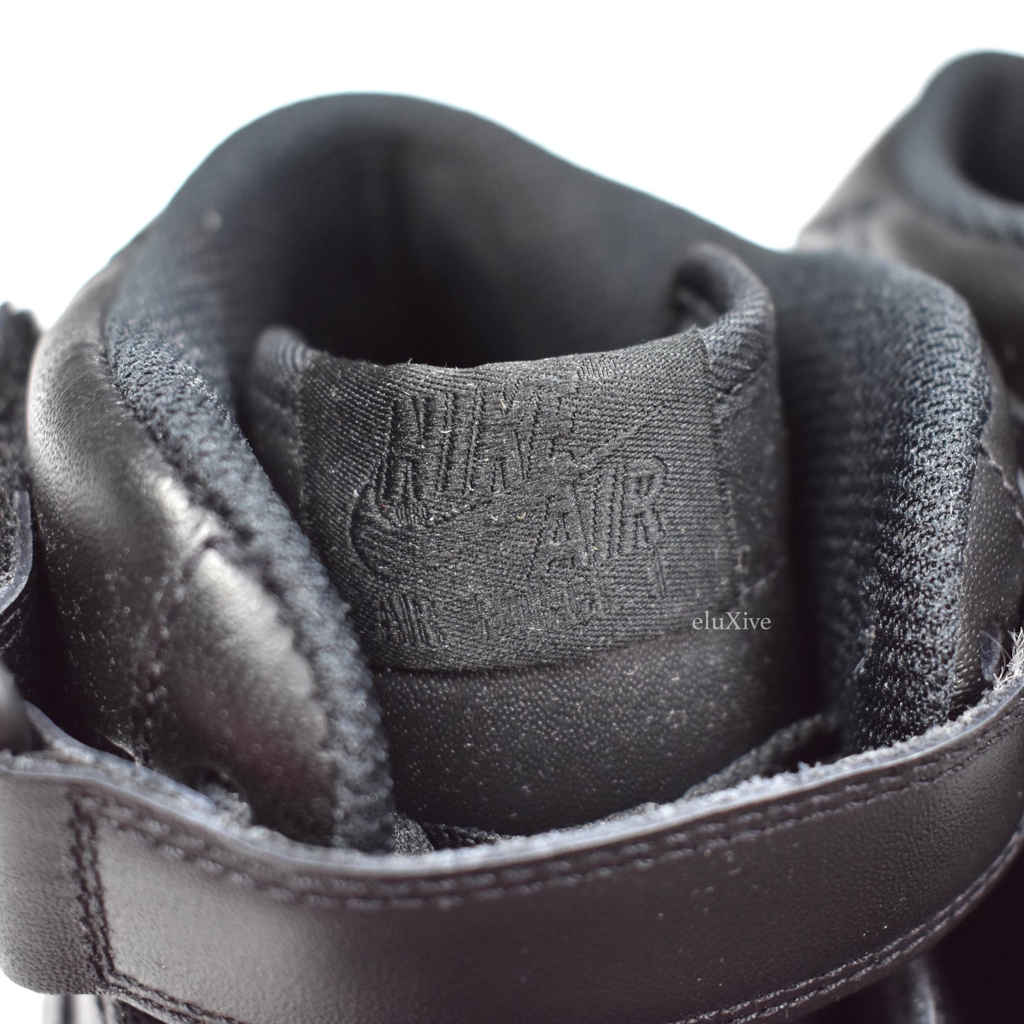 Comme des Garcons x Nike - Air Force 1 Mid 'Dino'