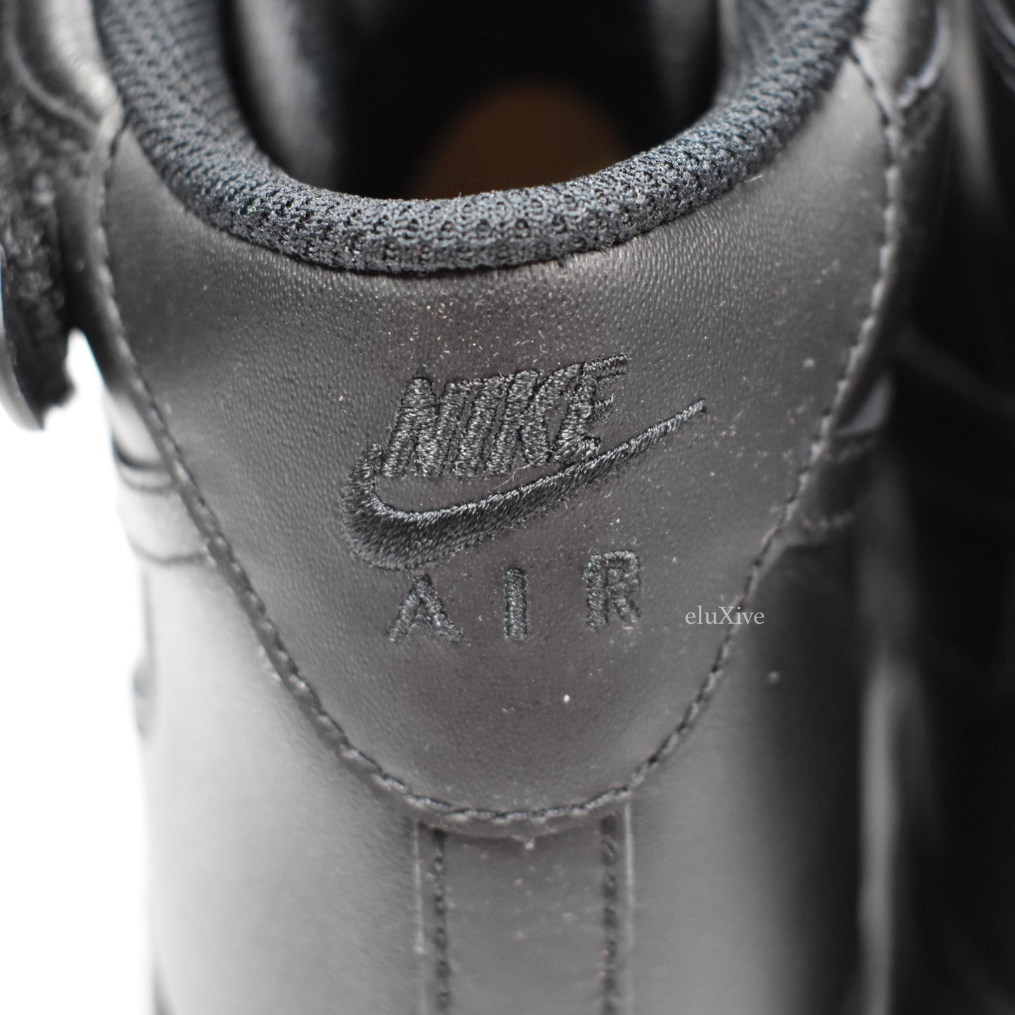 Comme des Garcons x Nike - Air Force 1 Mid 'Dino'