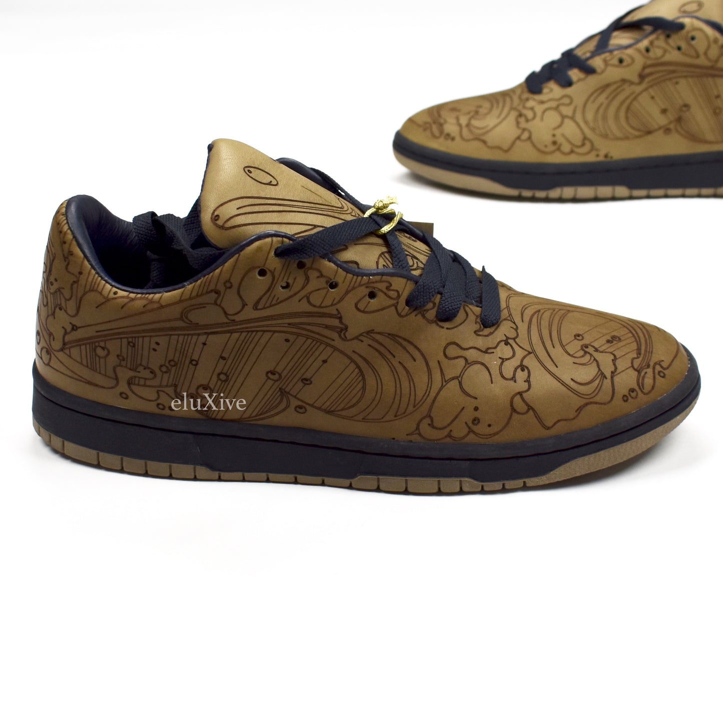 Nike - 2003 Dunk Low By Chris Lundy 'Laser Pack'