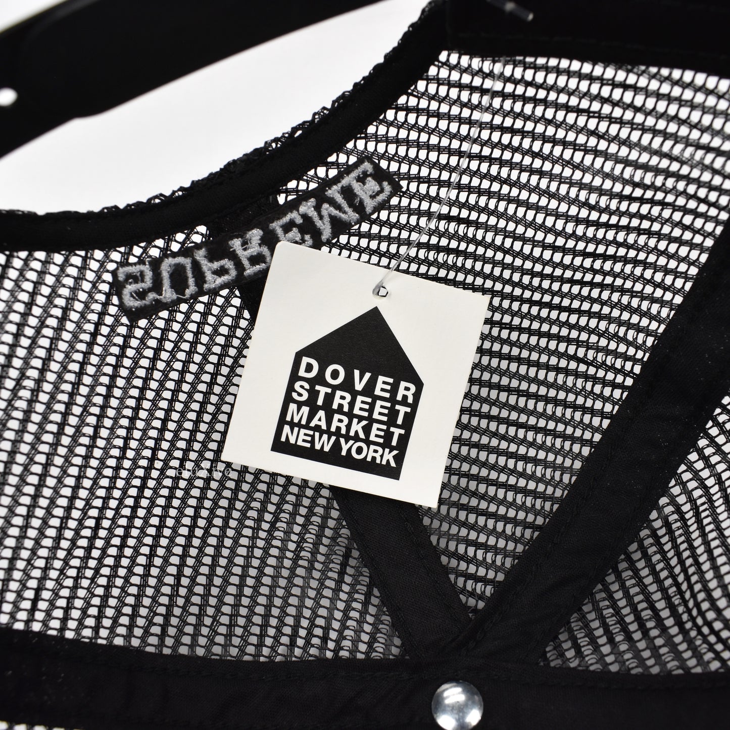 Supreme - Blimp Logo Trucker Hat (Black)