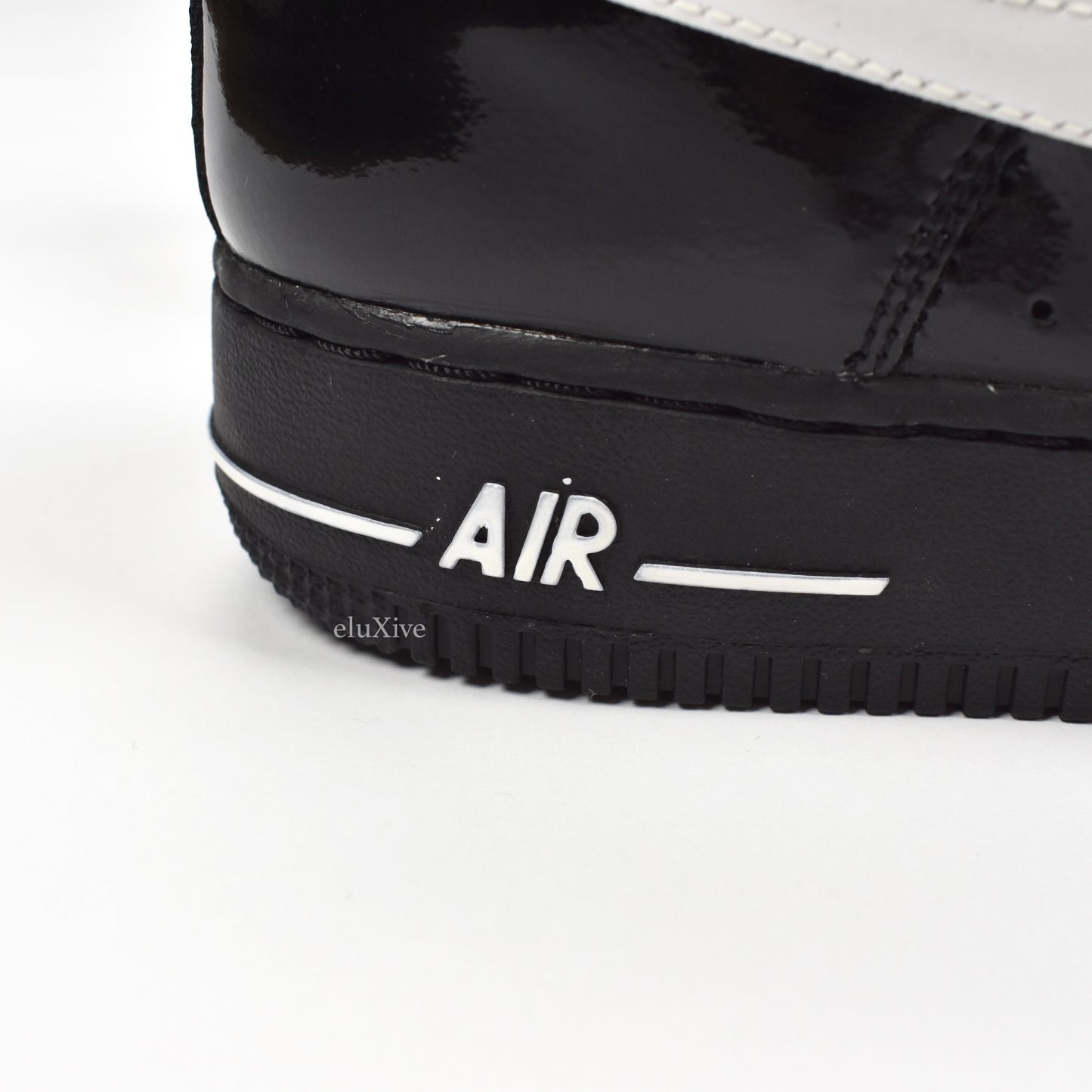 Nike - Air Force 1 Low Patent Leather (Black/White)