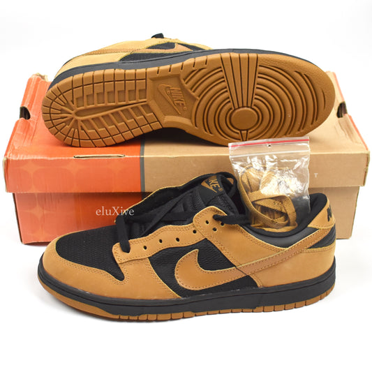 Nike - 2003 Dunk Low Pro 'Maple'