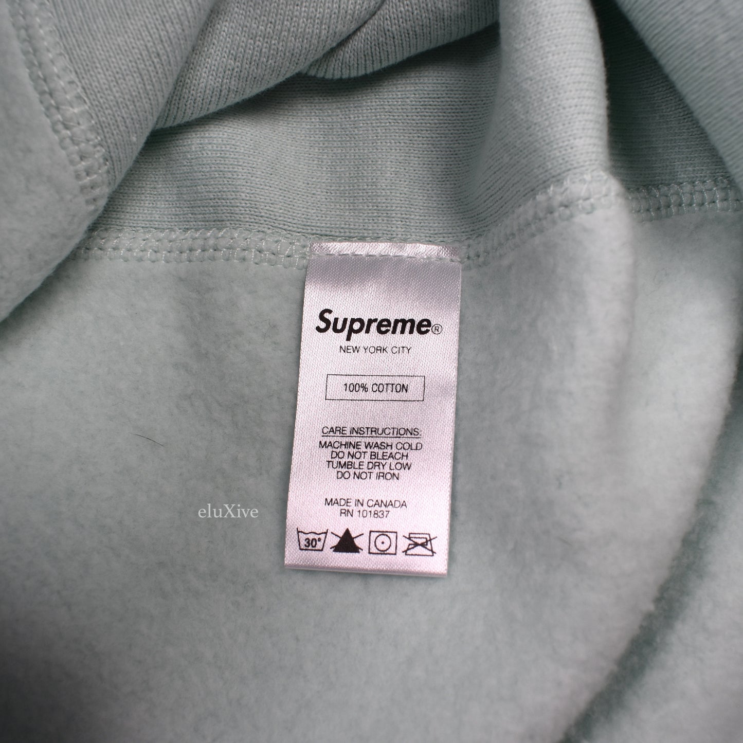Supreme - Ice Blue Centerpiece Logo Hoodie
