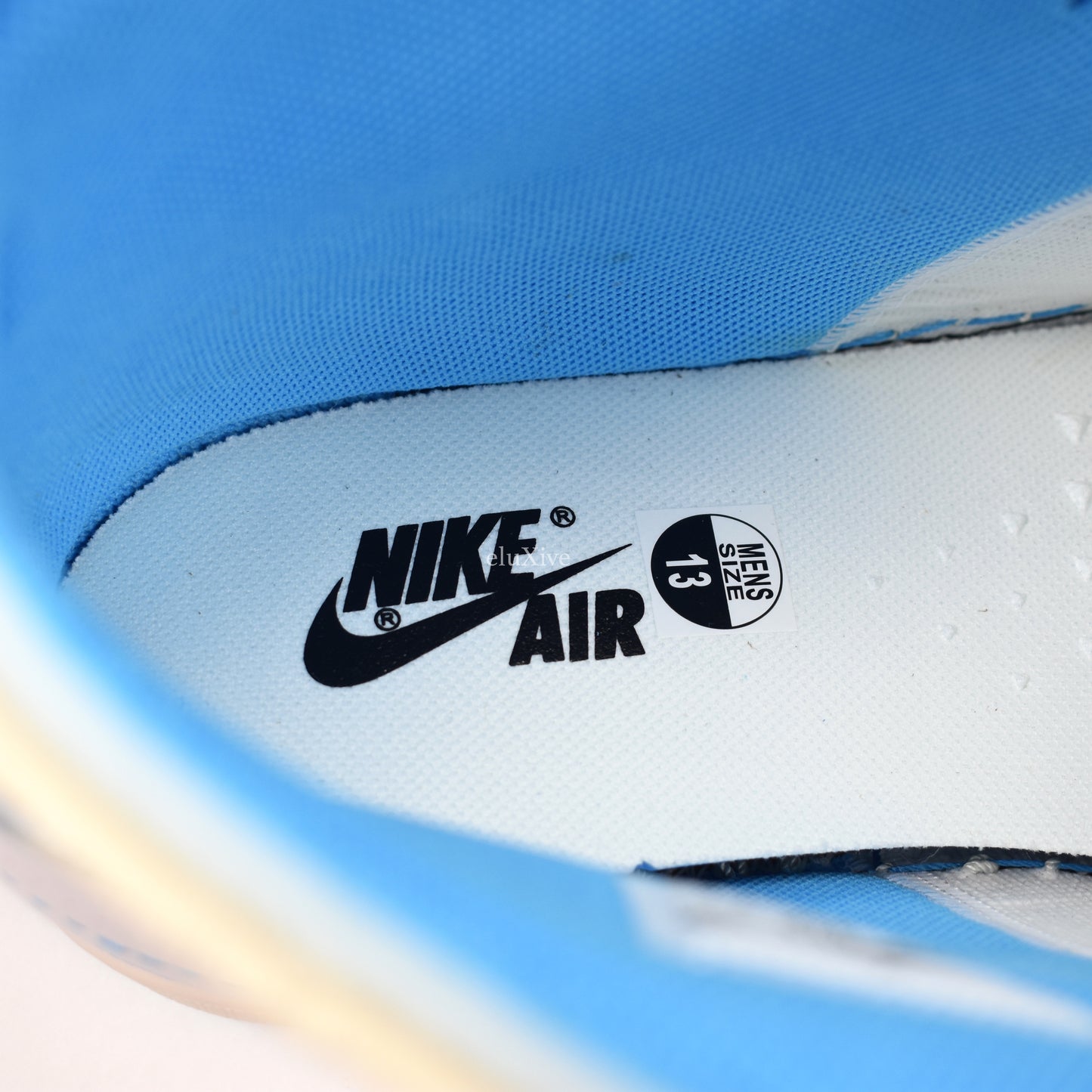 Nike x Off-White - Air Jordan 1 NRG 'UNC'