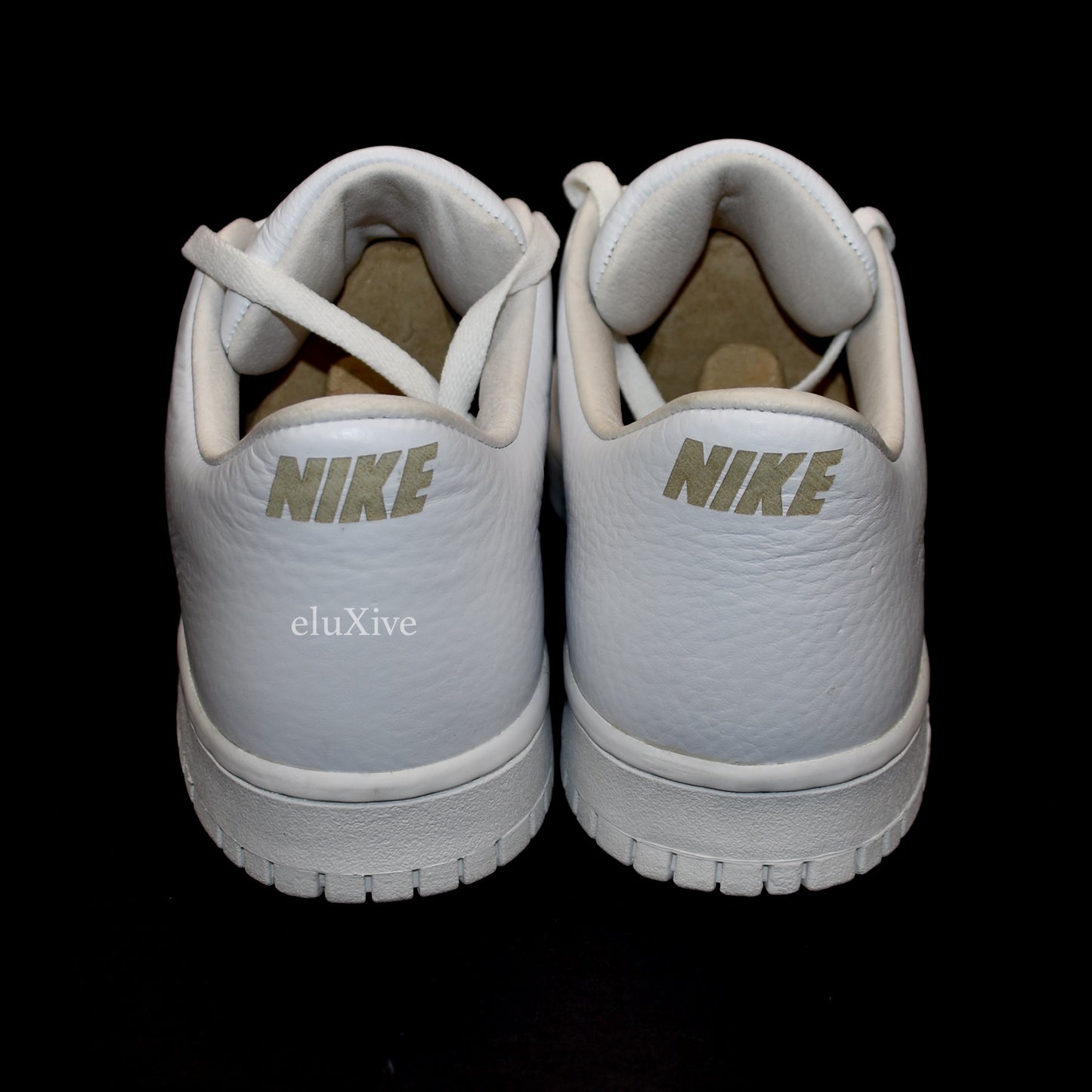 Nike - Dunk Low Supreme 'Seamless' (White)