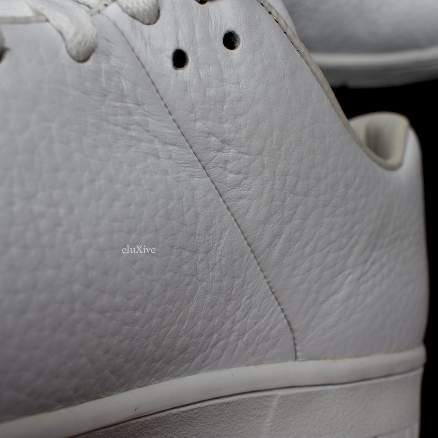 Nike - Dunk Low Supreme 'Seamless' (White)
