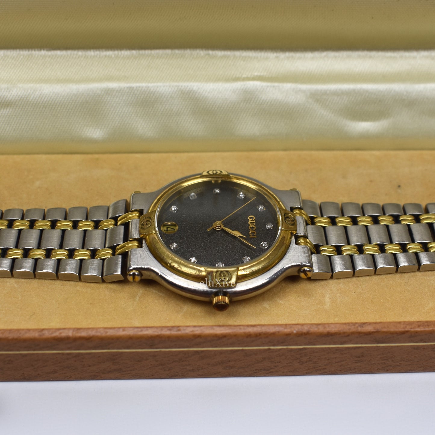 Gucci - 9000M Gold/Steel Diamond Dial Watch