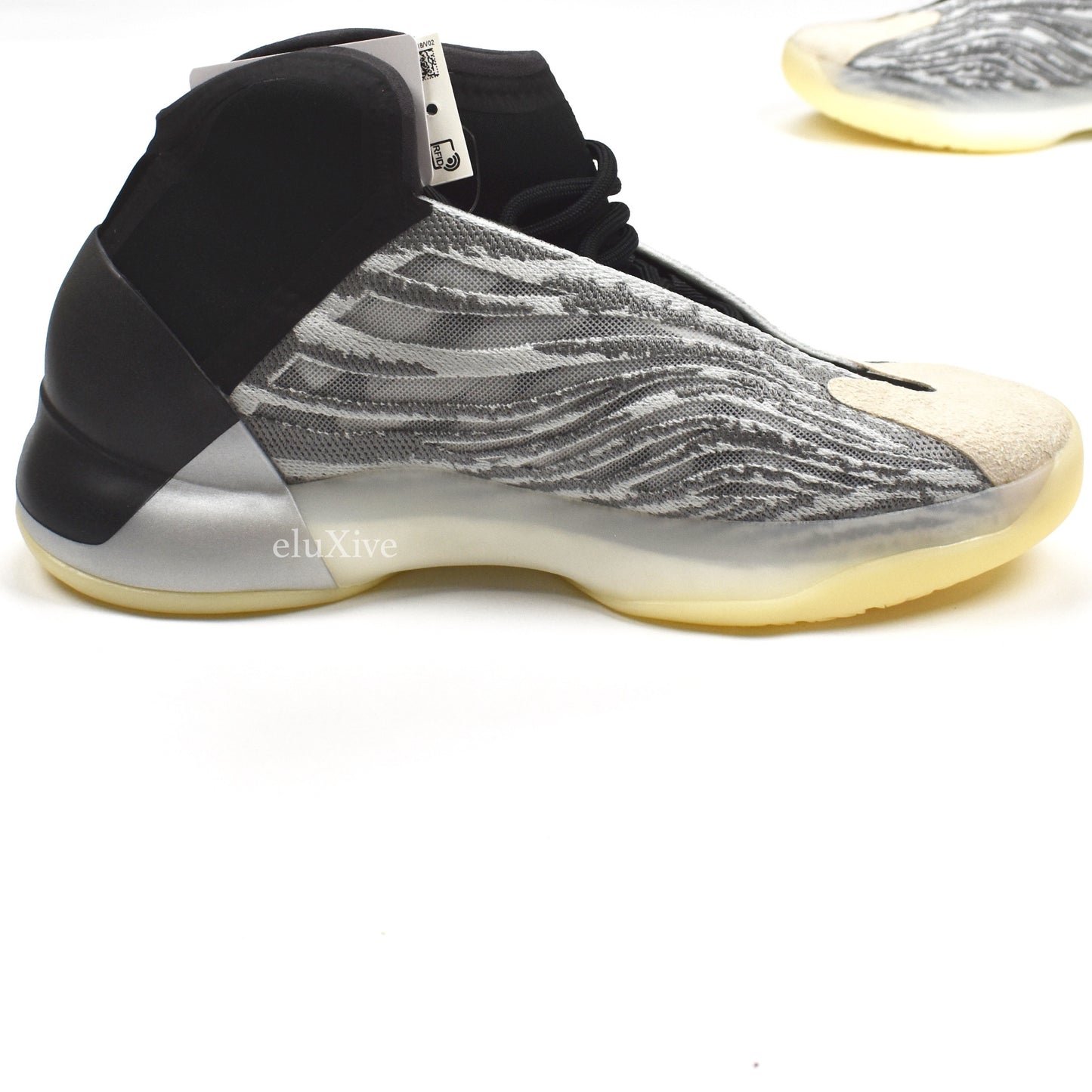 Adidas x Kanye West - Yeezy Boost QNTM