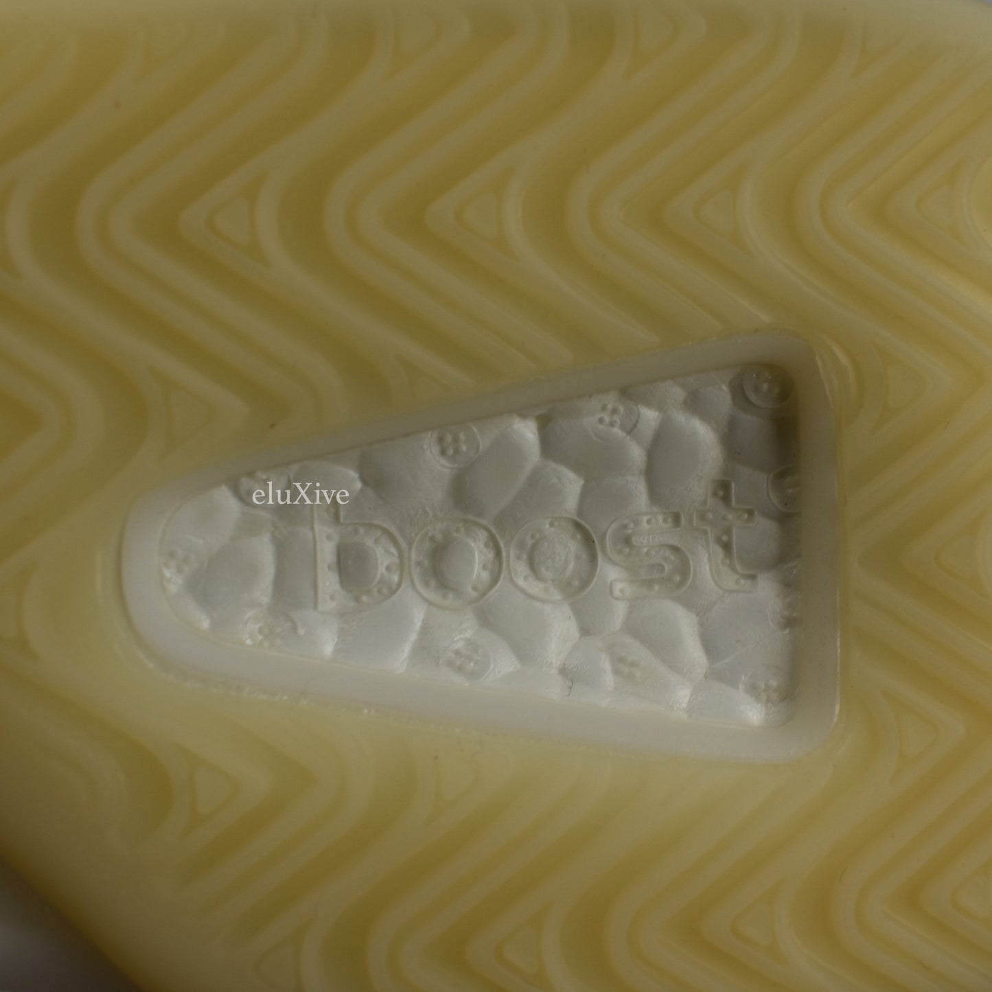 Adidas x Kanye West - Yeezy Boost QNTM