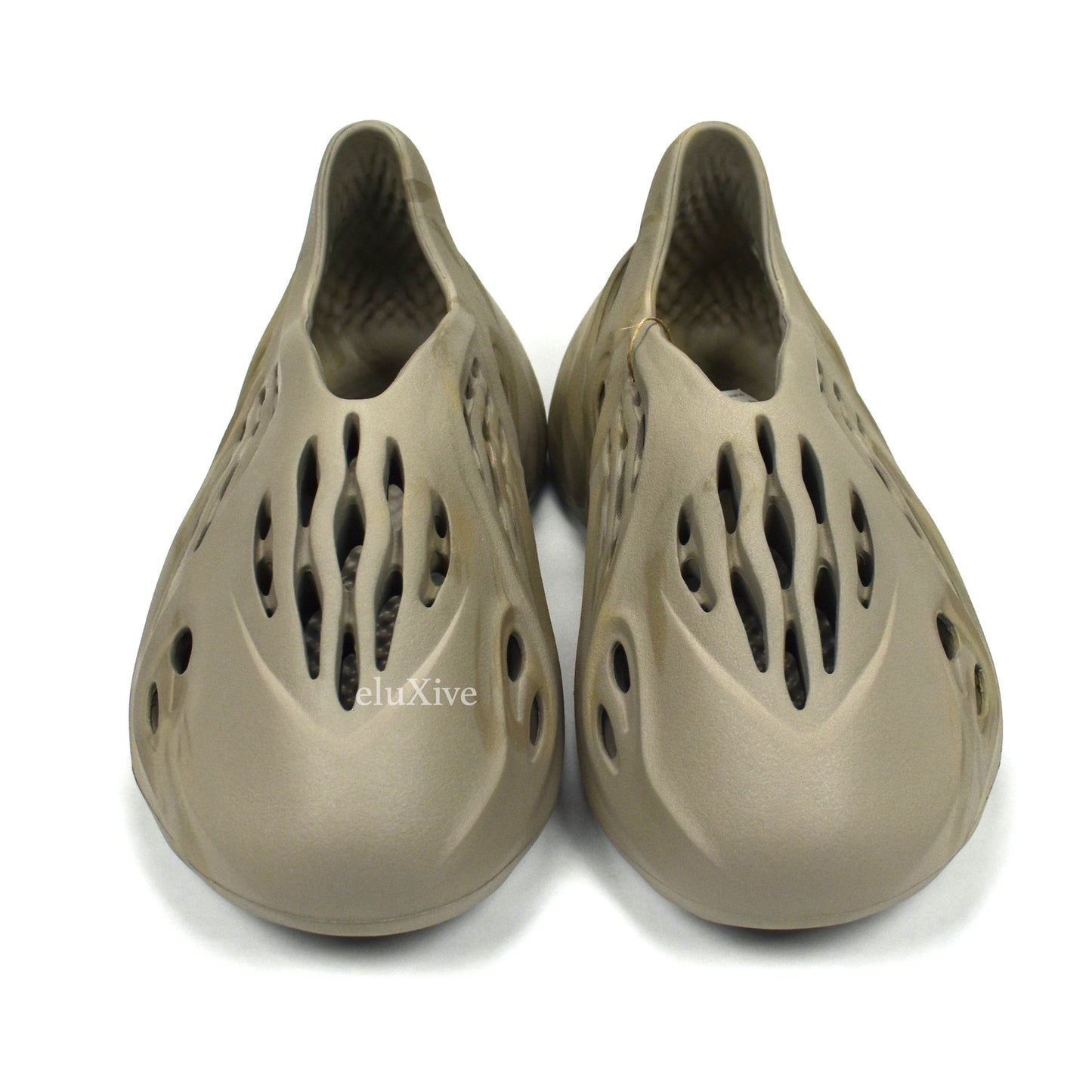 Adidas x Kanye West  - Yeezy Foam RNR 'Stone Sage'