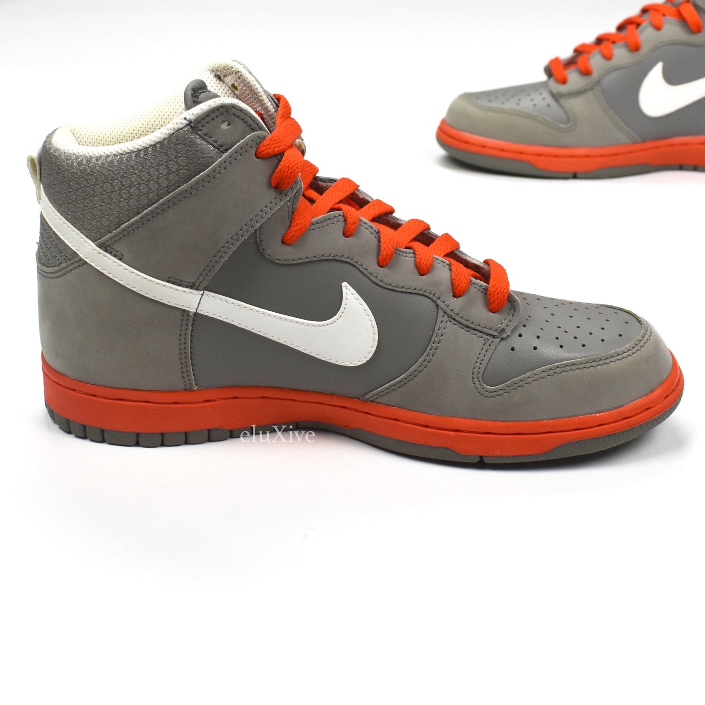 Nike - Dunk High Light Charcoal / Orange 'Un Pigeon'