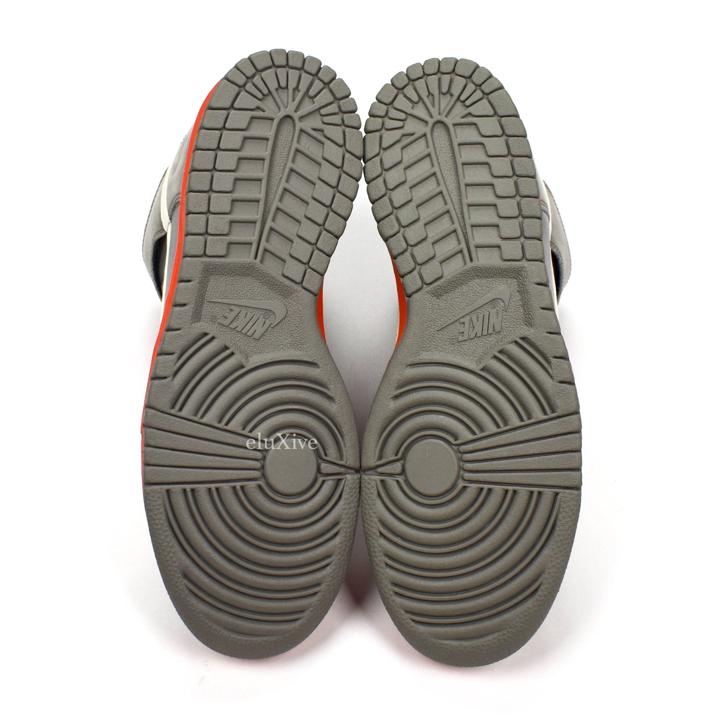 Nike - Dunk High Light Charcoal / Orange 'Un Pigeon'