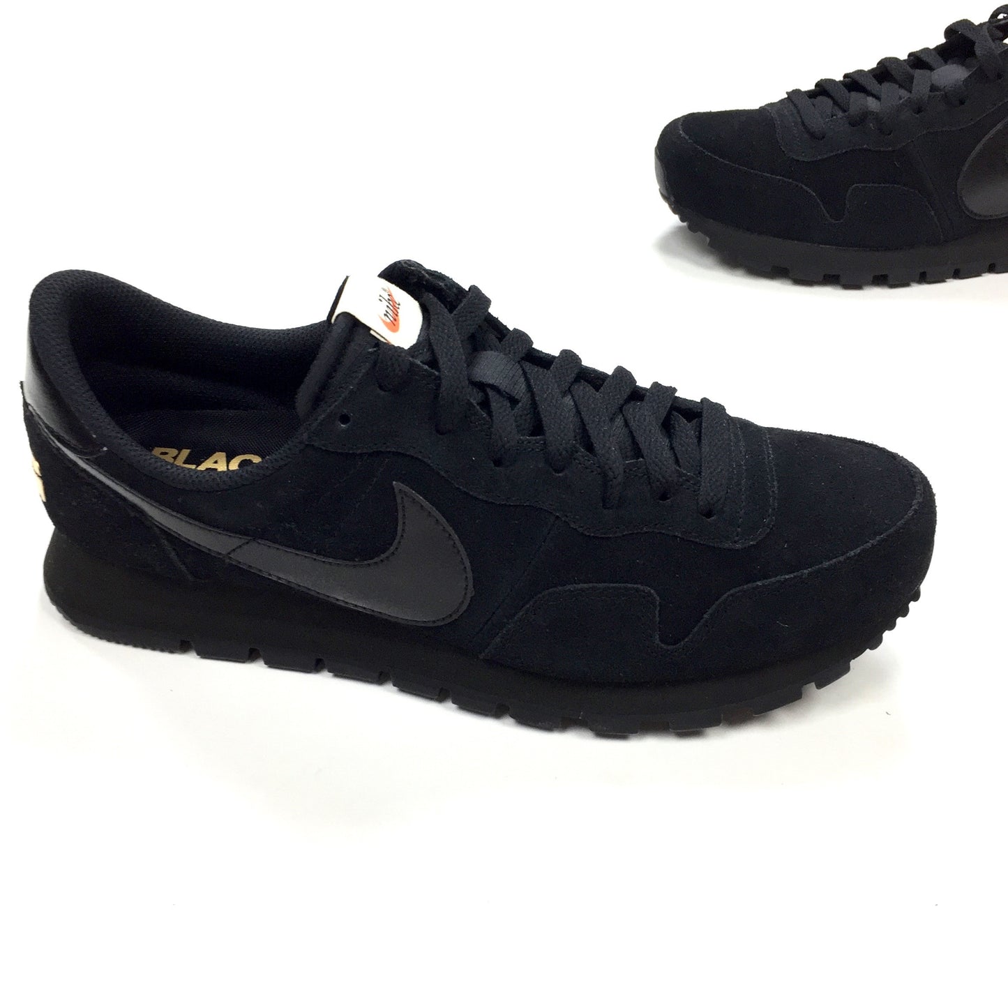 Comme des Garcons x THE MET - Nike Air Pegasus 83 CDG