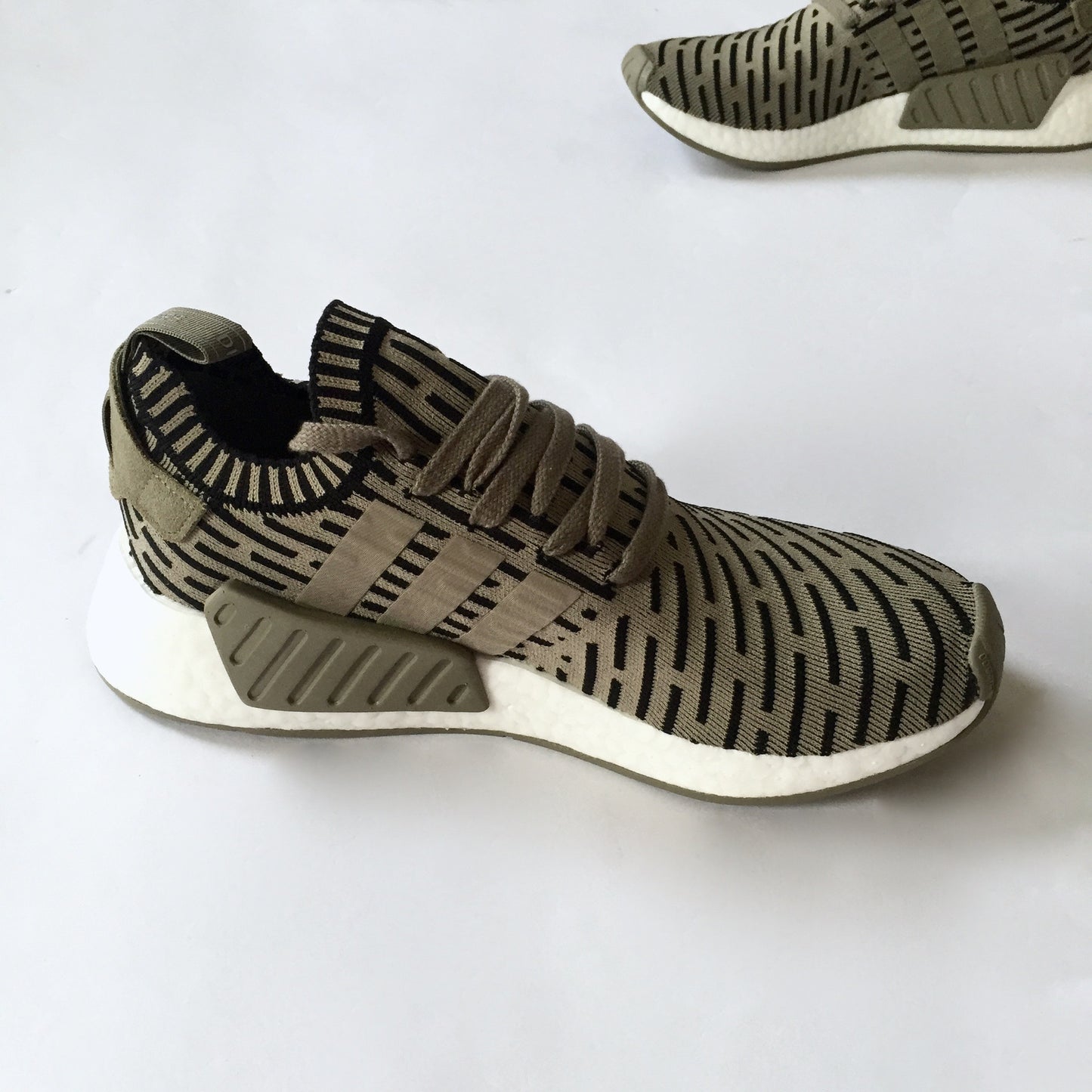 Adidas - NMD R2 PK Olive Green