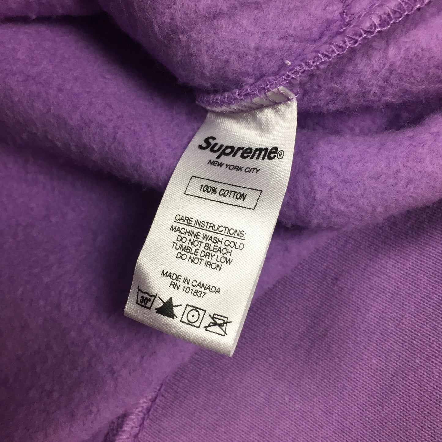 Supreme - Lavender Vertical Logo Sweatshirt