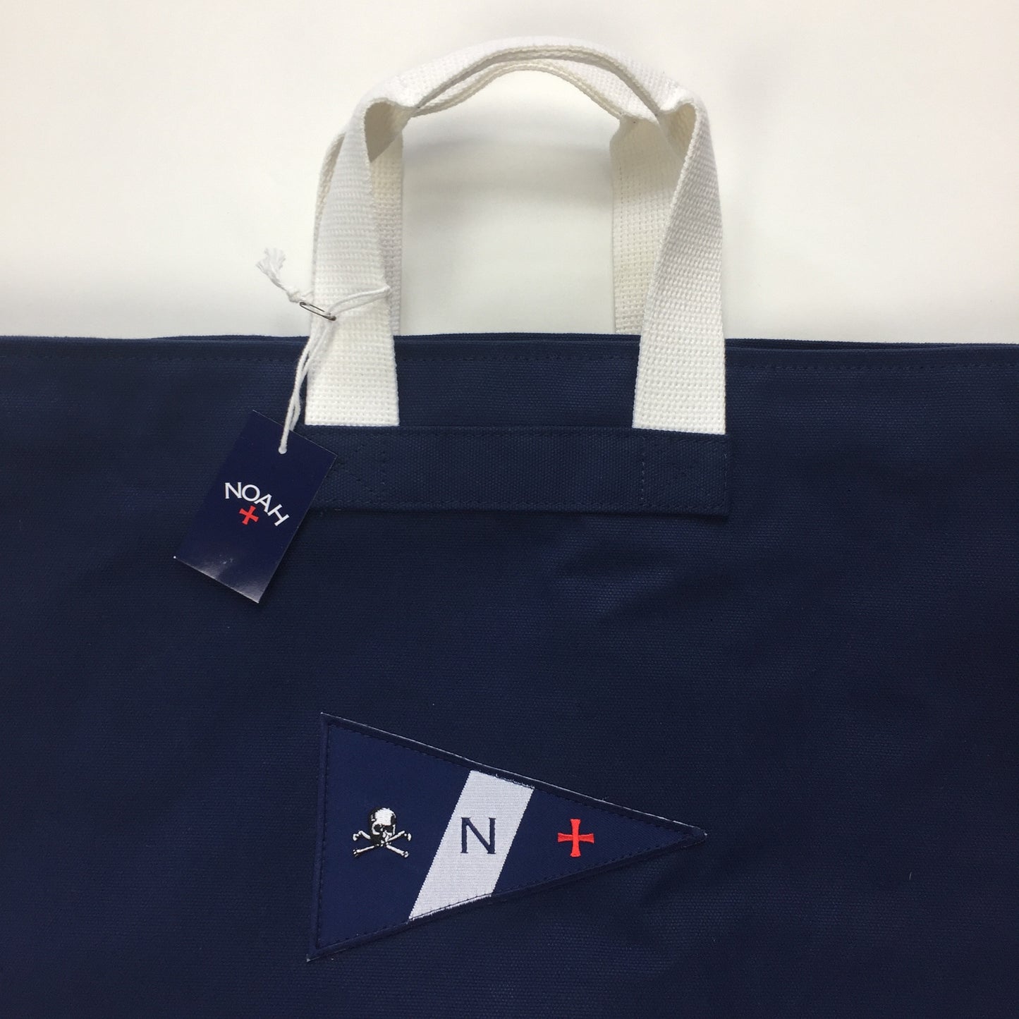 Noah - Navy Canvas Holdall Bag