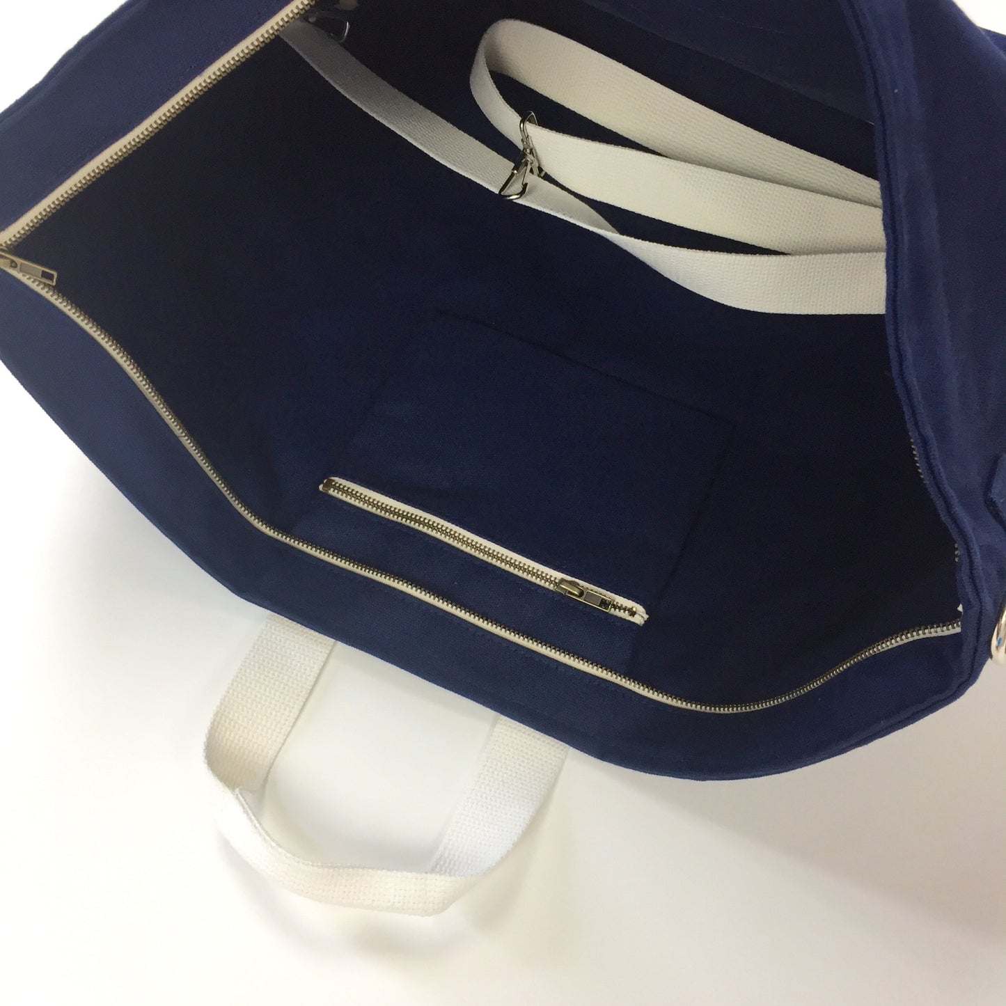 Noah - Navy Canvas Holdall Bag