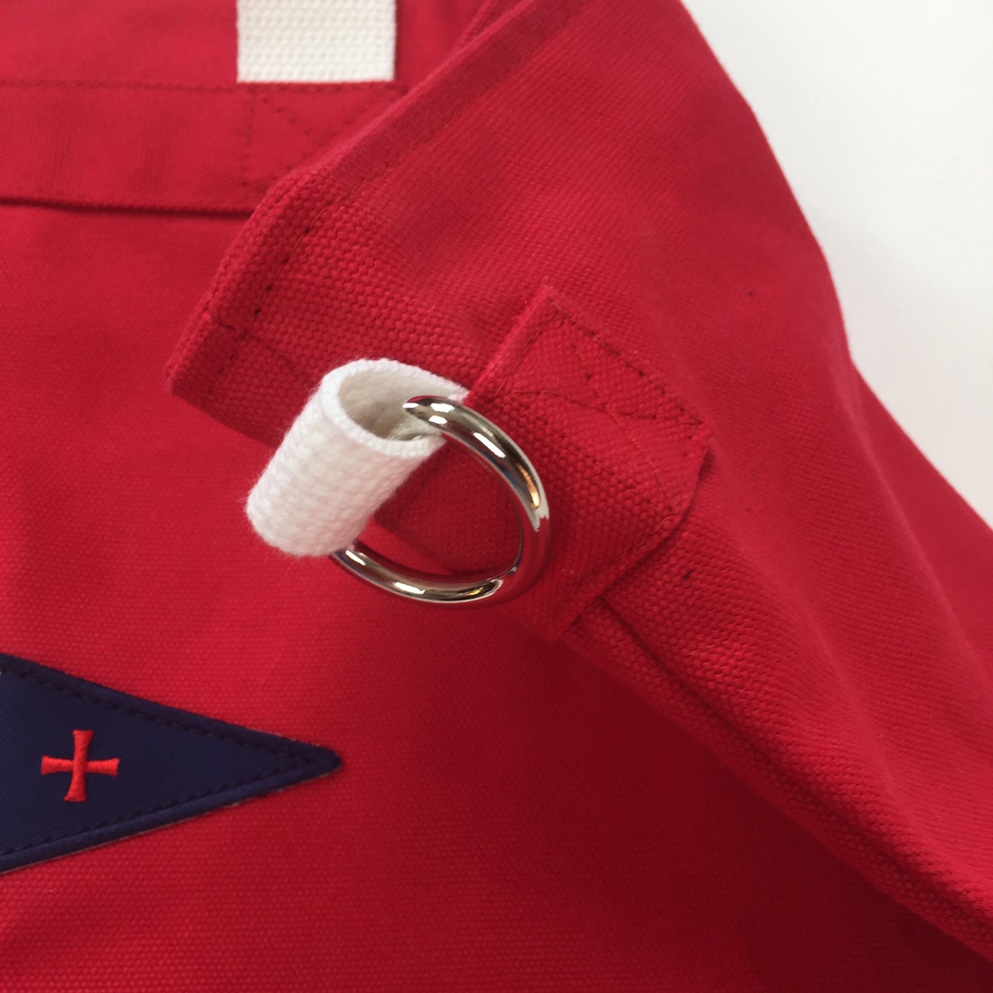 Noah - Red Canvas Holdall Bag
