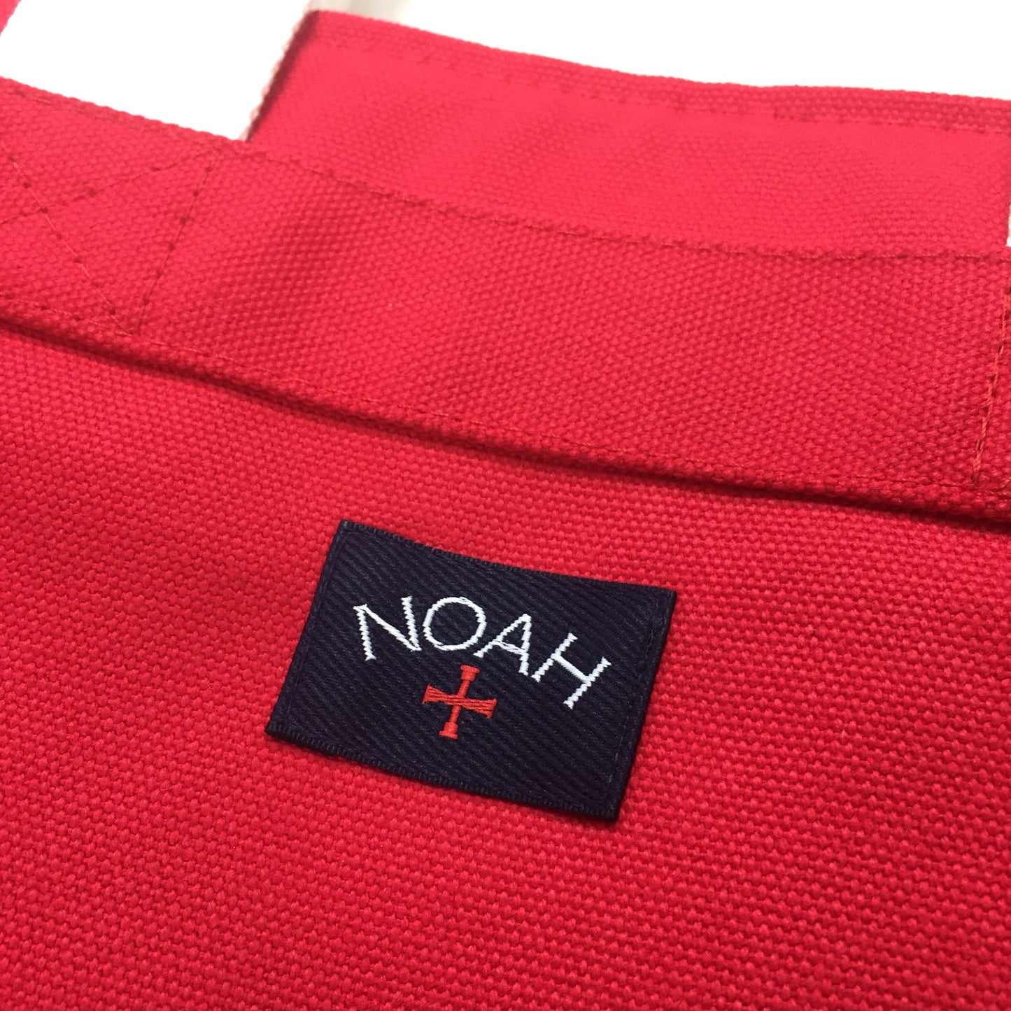 Noah - Red Canvas Holdall Bag