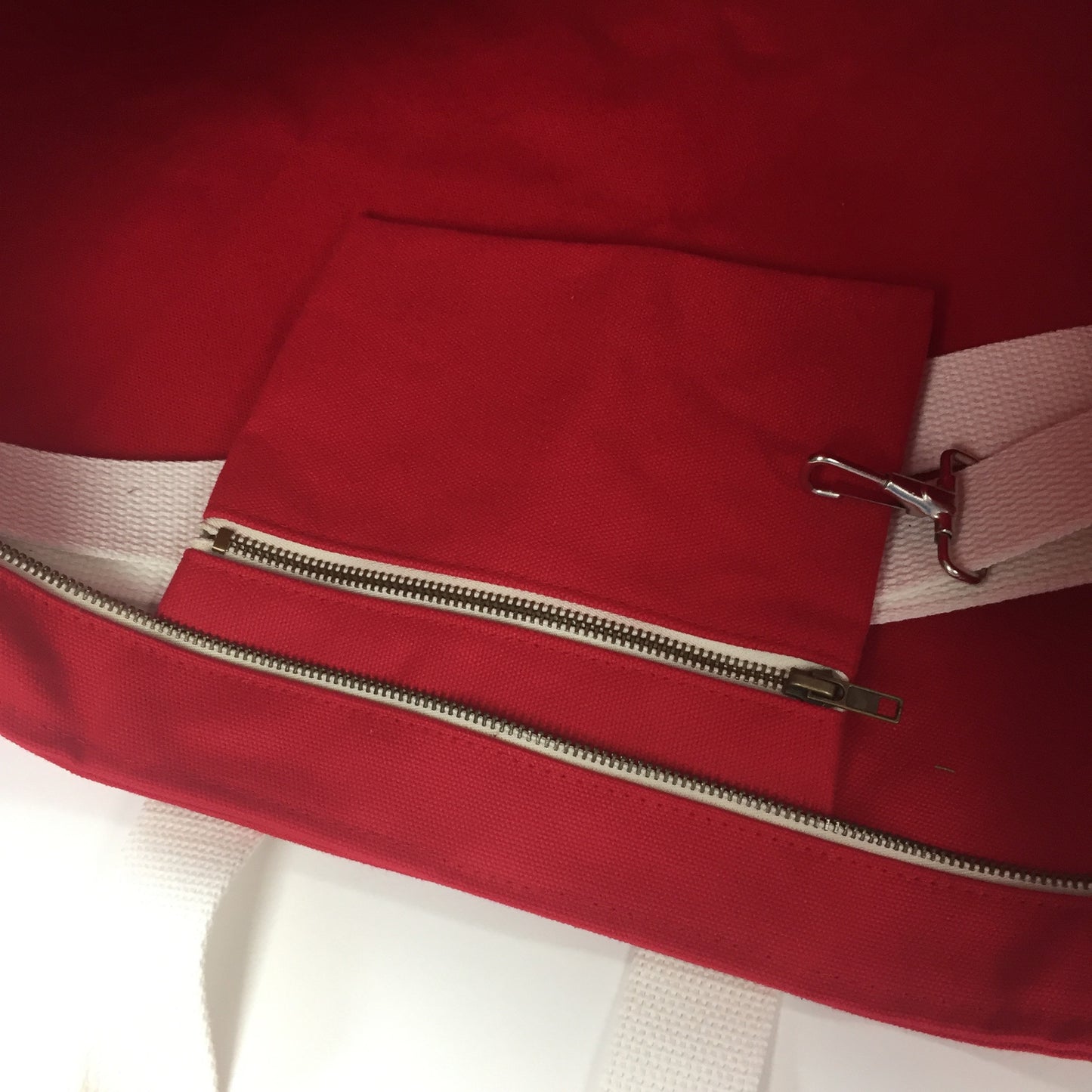 Noah - Red Canvas Holdall Bag