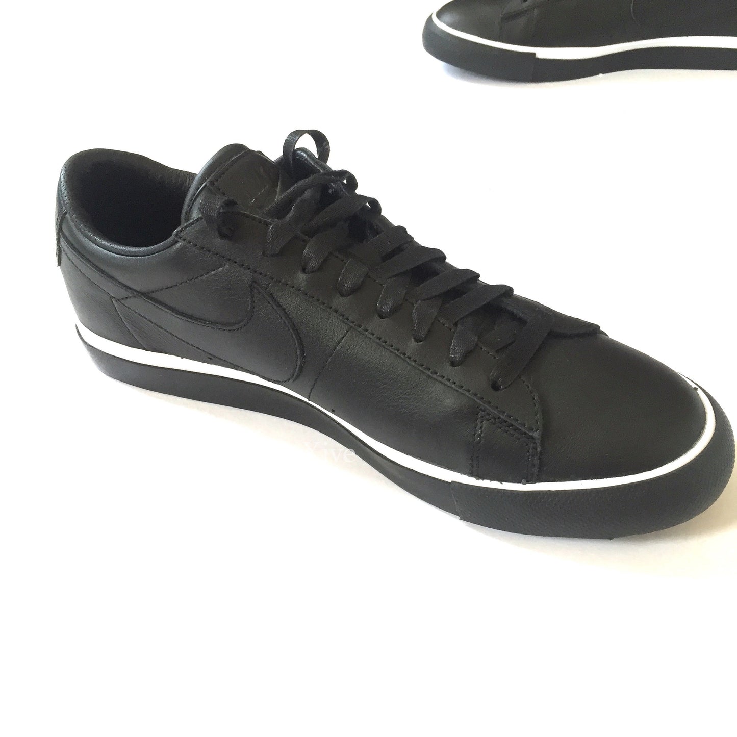 Comme des Garcons x Nike - Black Blazer Low CDG