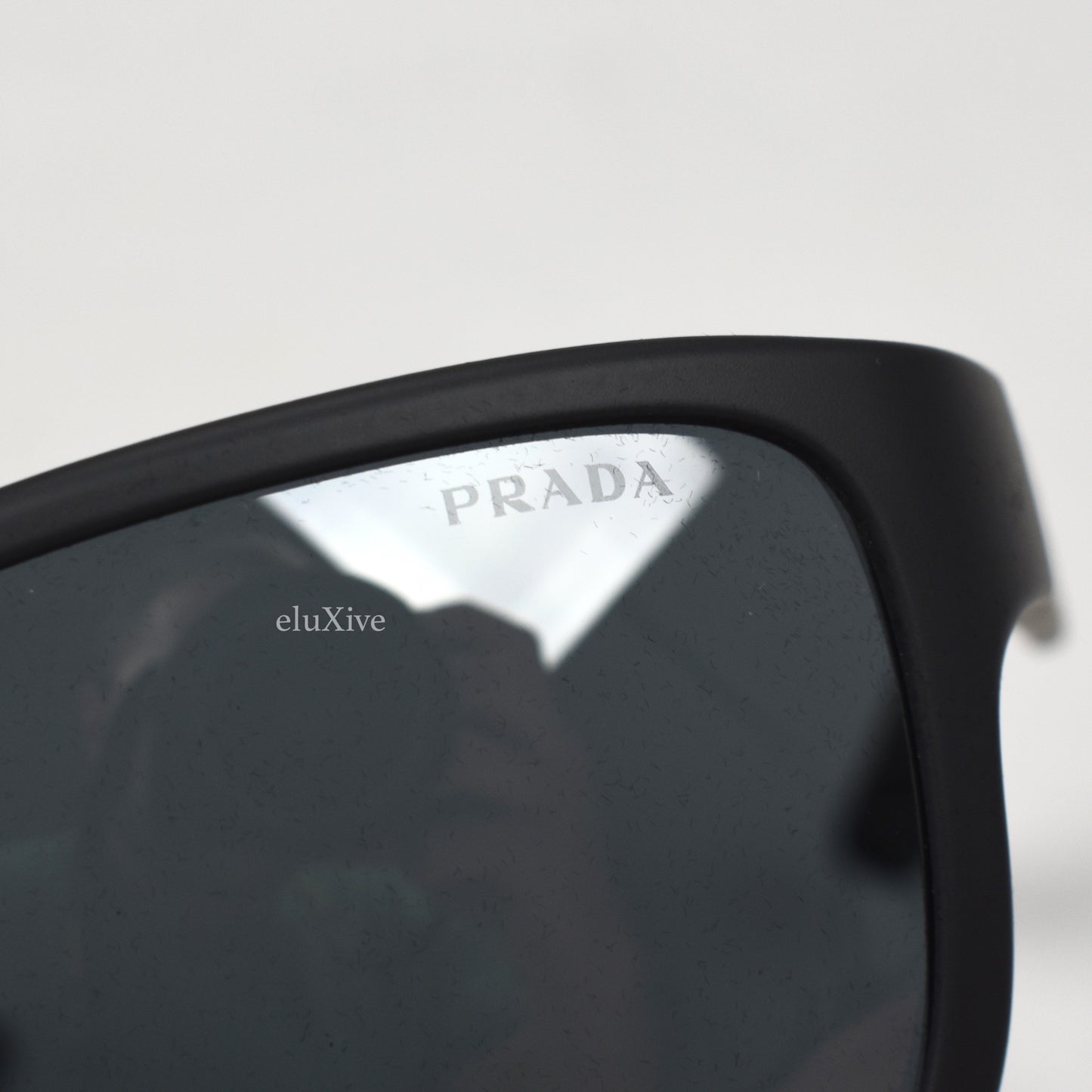 Prada - Gray PS 01US Wayfarer Sunglasses