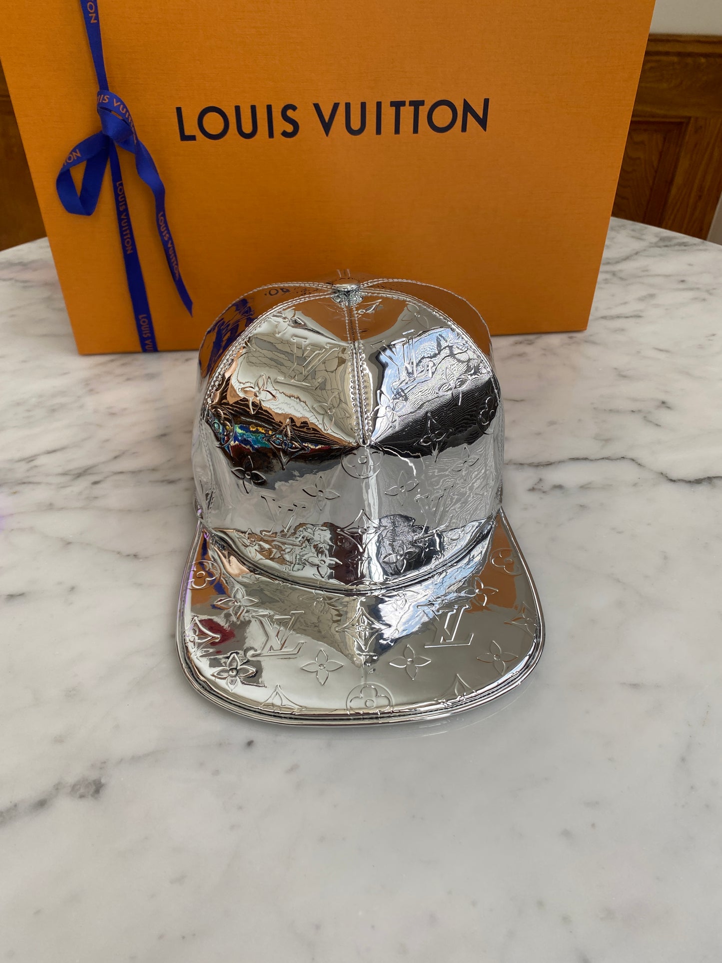 Louis Vuitton - Mirror Monogram Logo Hat