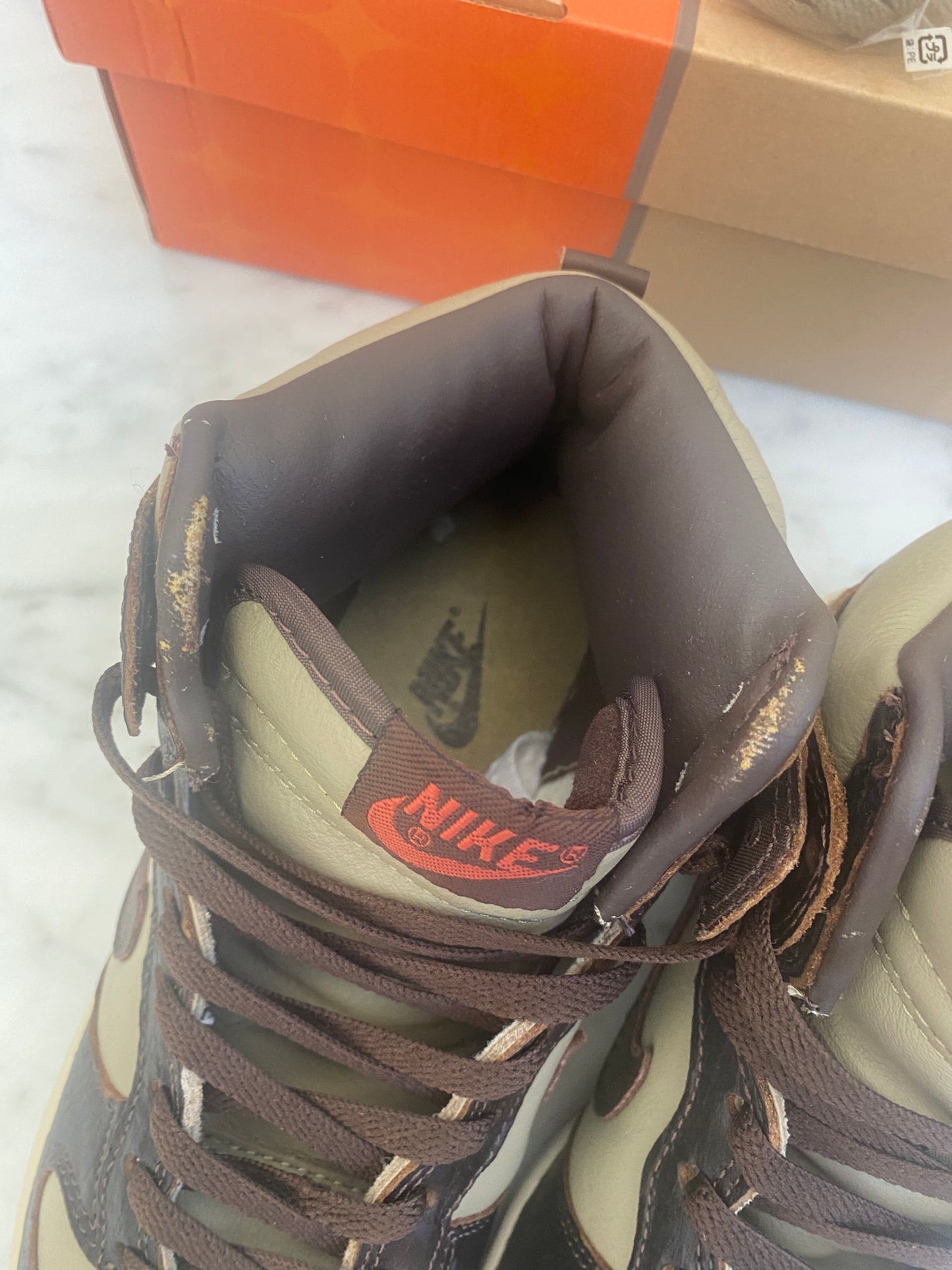 Nike - 2003 Dunk High Premium (Baroque Brown/Khaki)