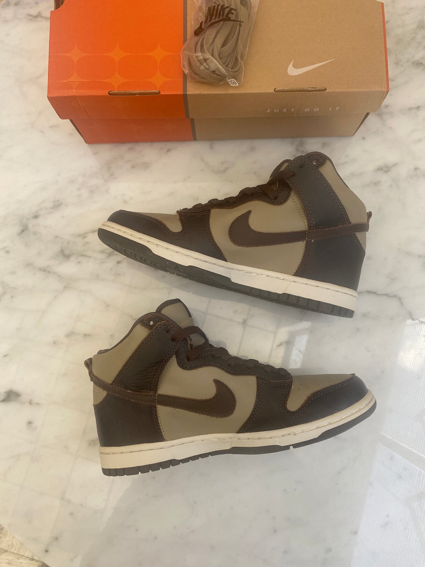 Nike - 2003 Dunk High Premium (Baroque Brown/Khaki)
