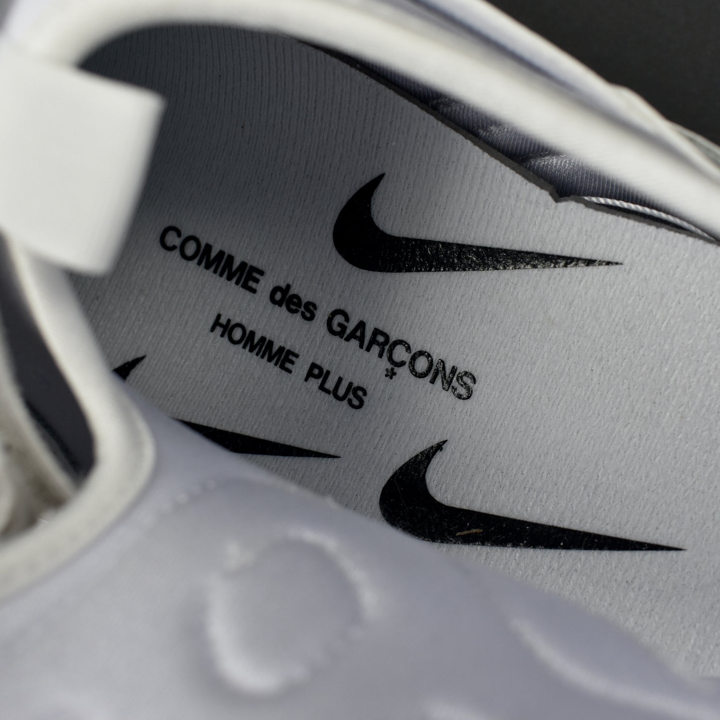 Comme des Garcons x Nike - Air Carnivore CDG (White)