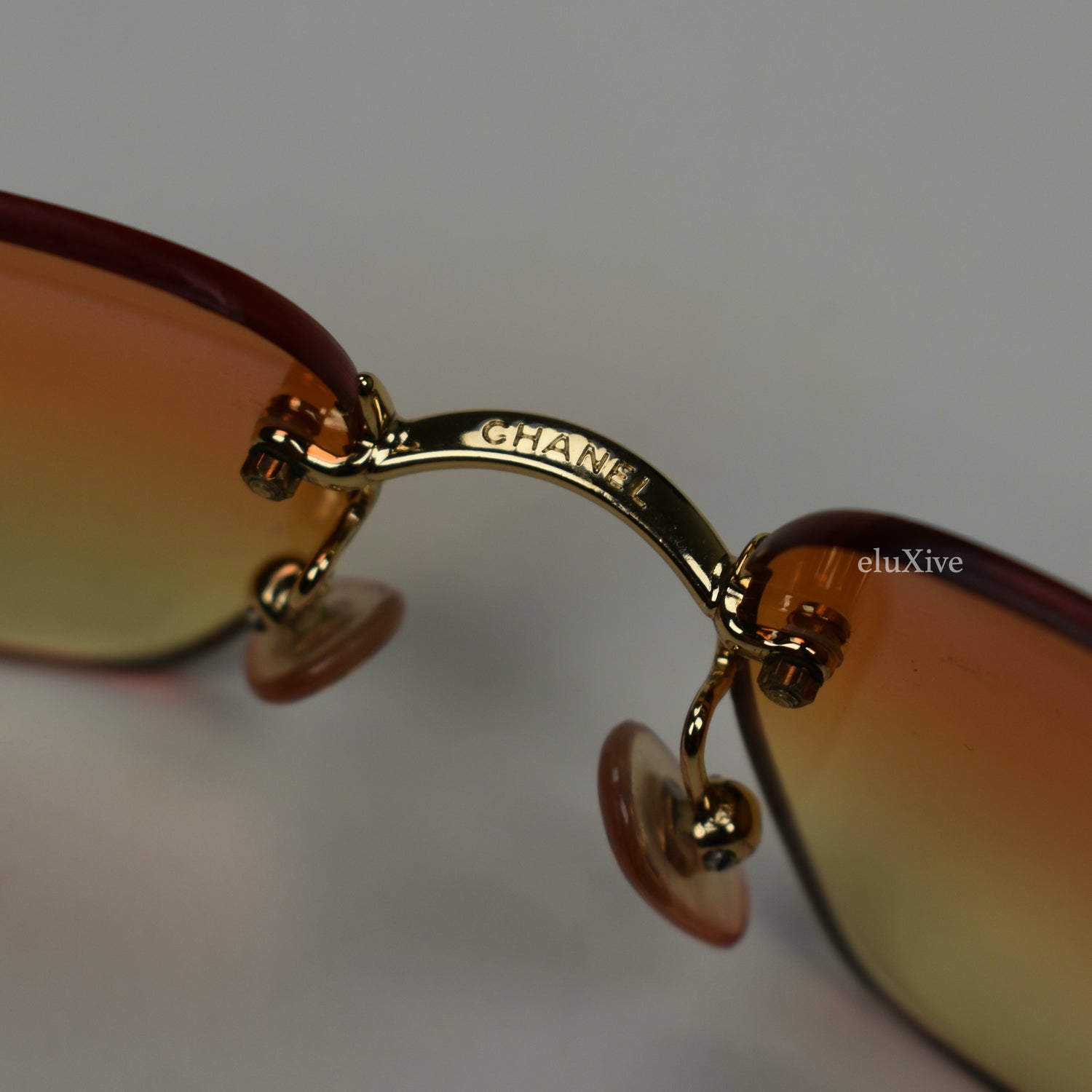 Chanel - Vintage 4017-D Crystal Logo Rimless Sunglasses – eluXive