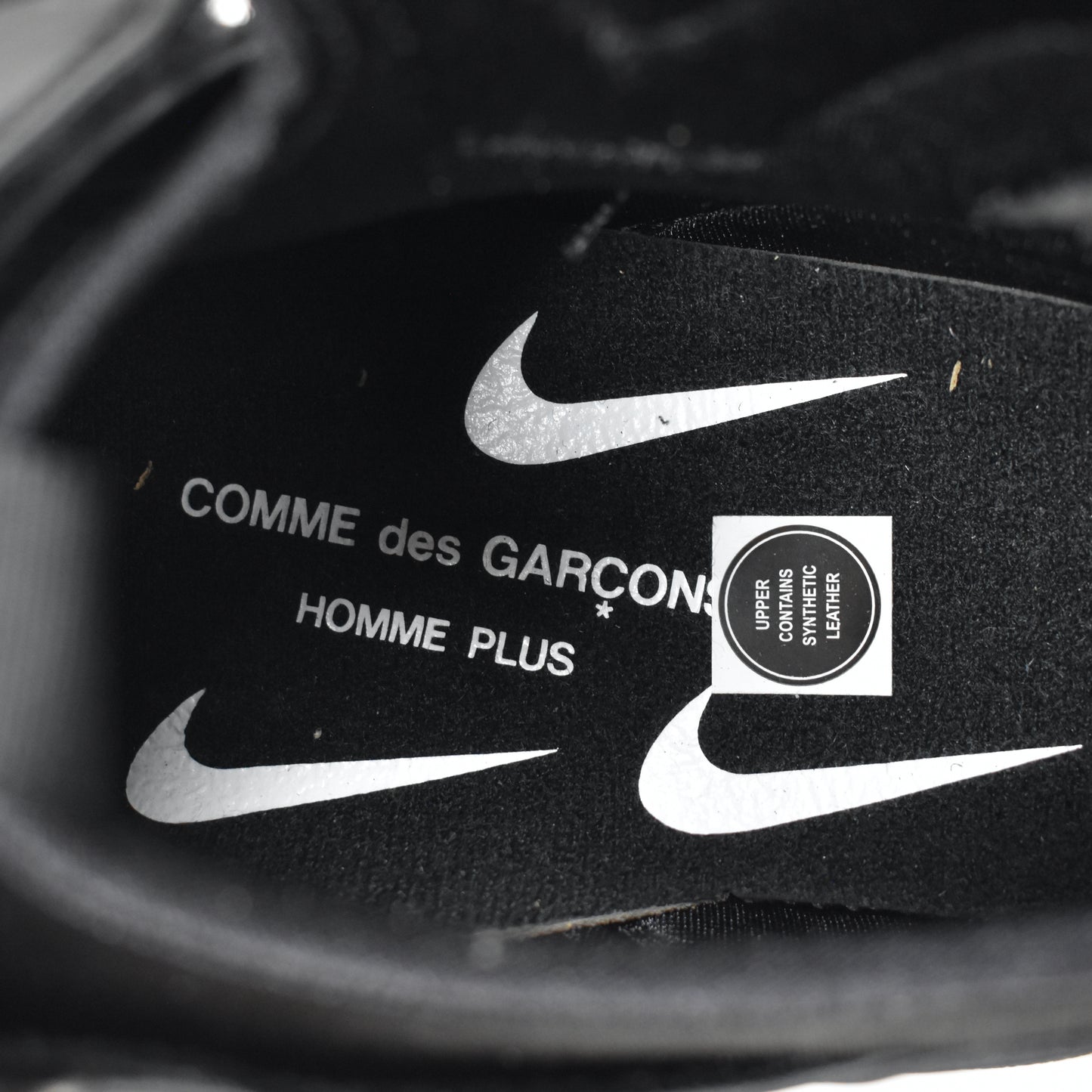 Comme des Garcons x Nike - Air Carnivore CDG (Black)