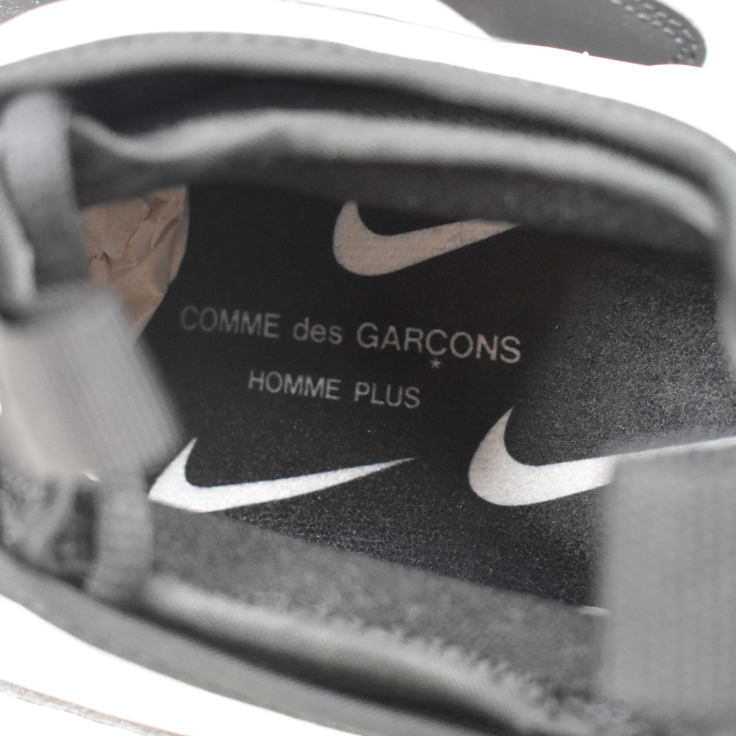 Comme des Garcons x Nike - Air Max Sunder SP CDG (White/Black)